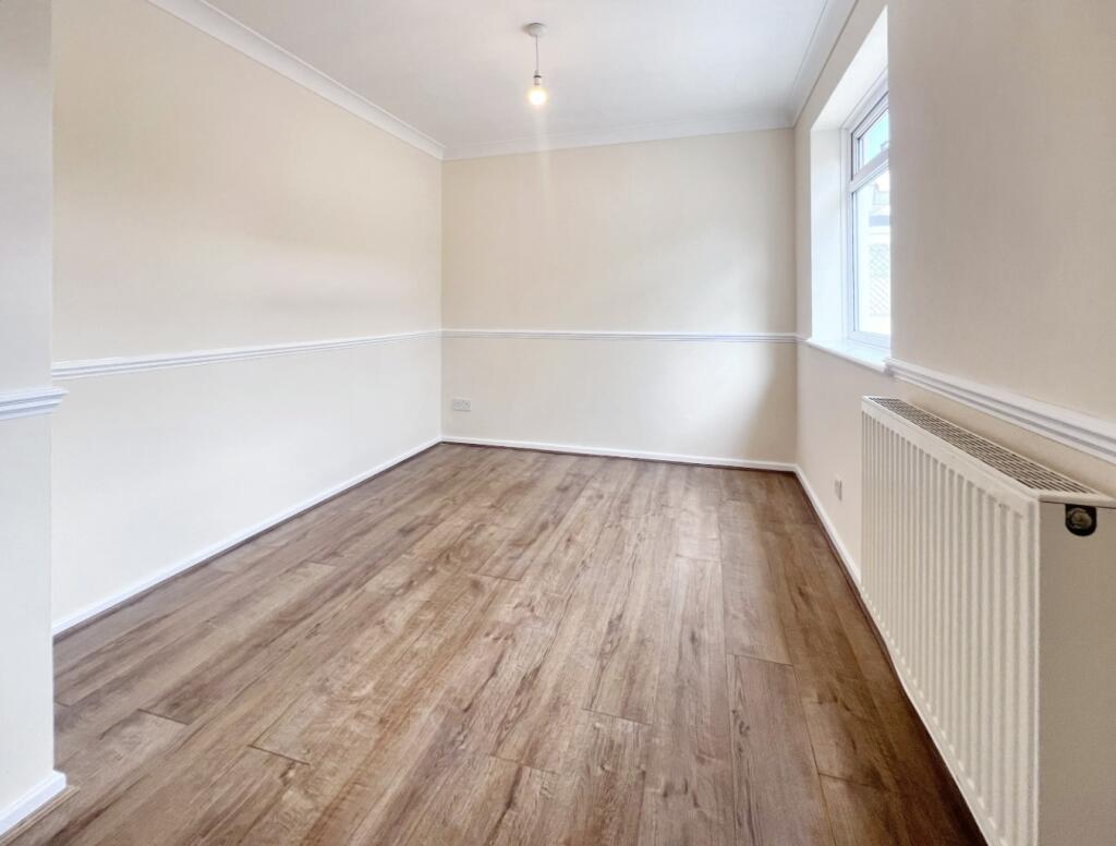 3 bed bungalow to rent in Kerfoot Avenue, Rhuddlan, Rhyl, LL18 2UR 5