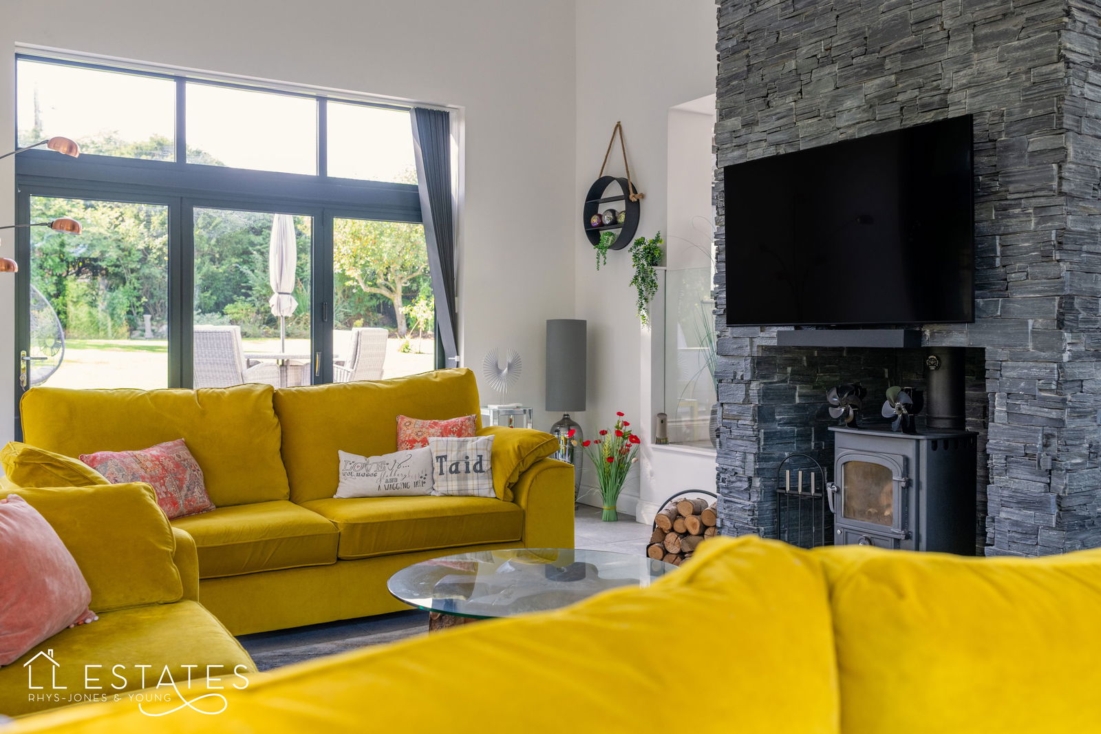 4 bed bungalow for sale in Mount Road, St. Asaph, LL17 0DH  - Property Image 8