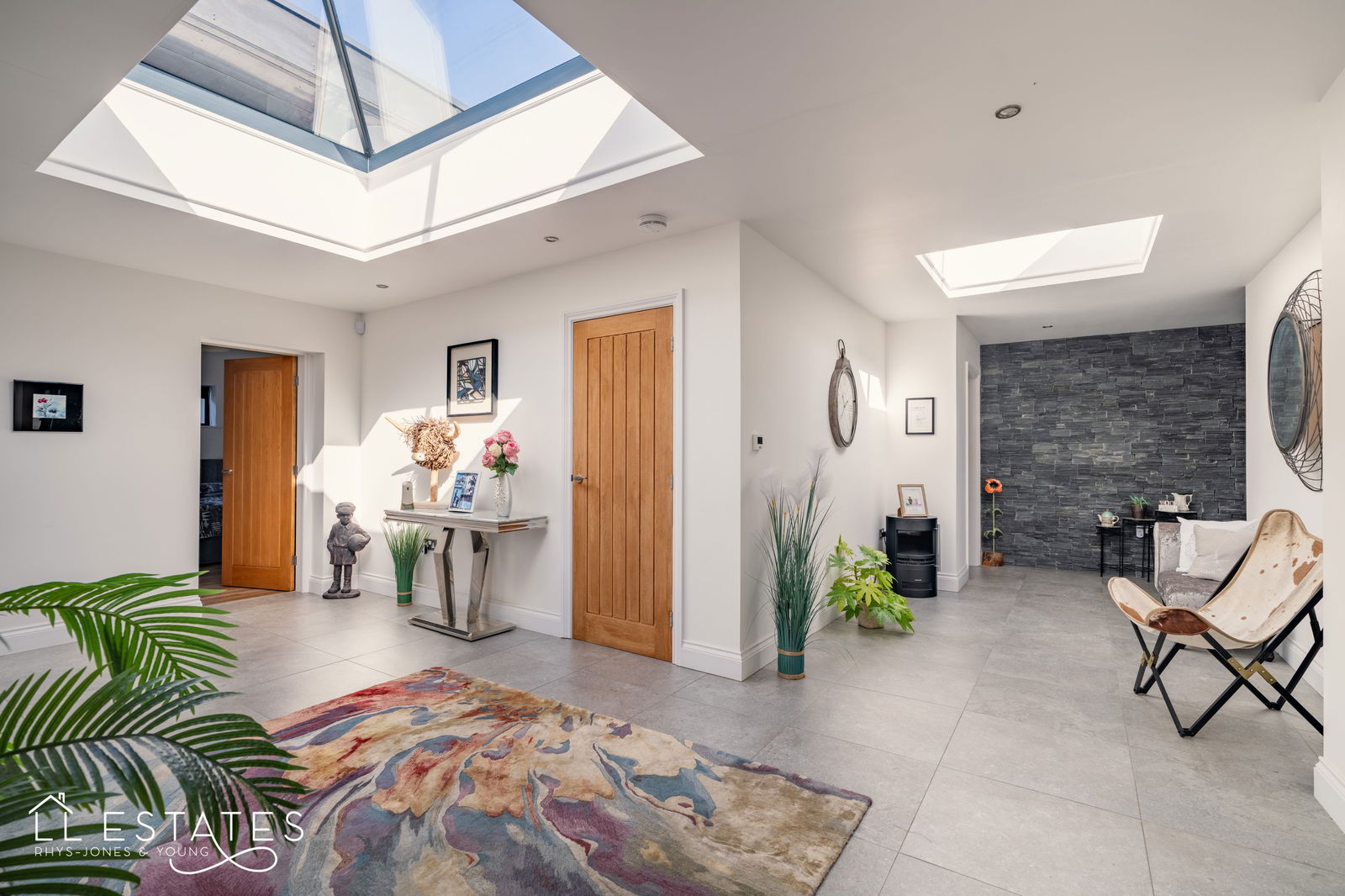 4 bed bungalow for sale in Mount Road, St. Asaph, LL17 0DH  - Property Image 4