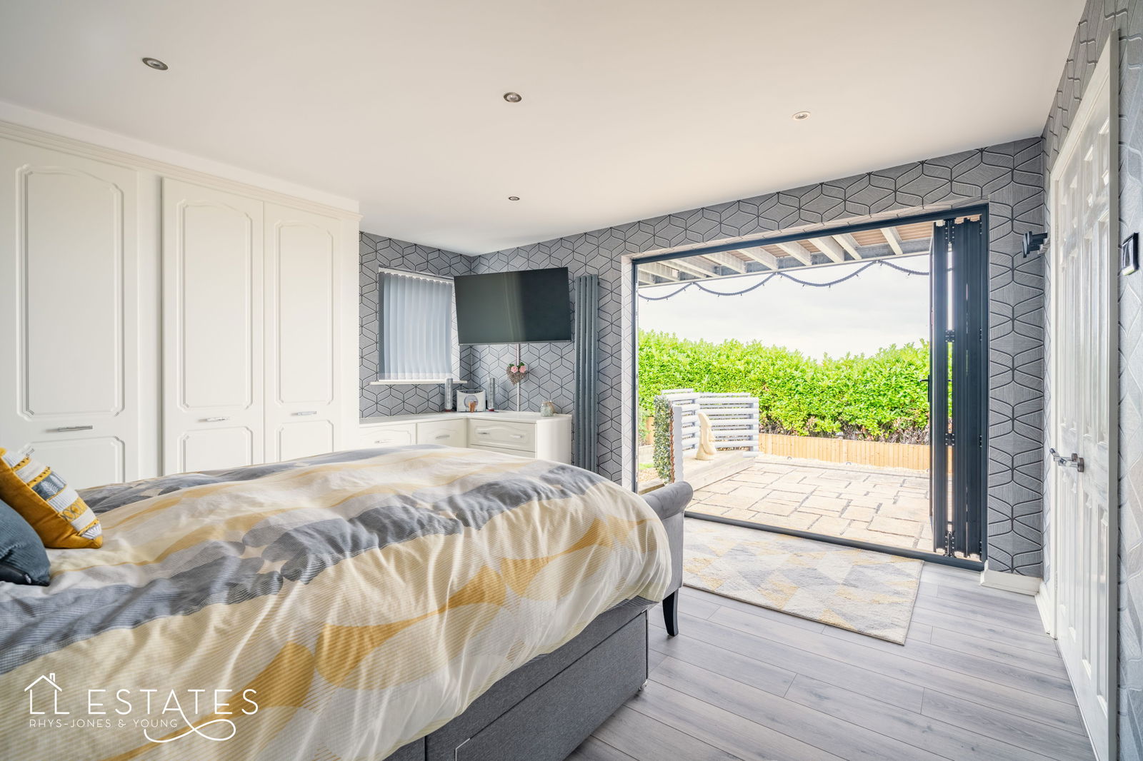 3 bed detached house for sale in Orme View Drive, Prestatyn, LL19 9PG  - Property Image 14