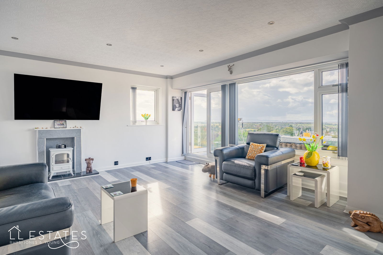 3 bed detached house for sale in Orme View Drive, Prestatyn, LL19 9PG  - Property Image 9