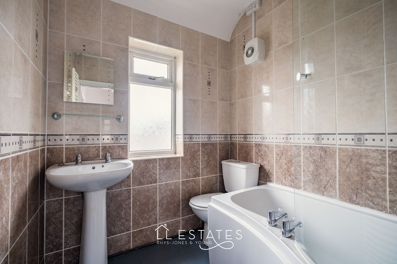 3 bed semi-detached house to rent in Fern Avenue, Prestatyn, LL19 9DN  - Property Image 11