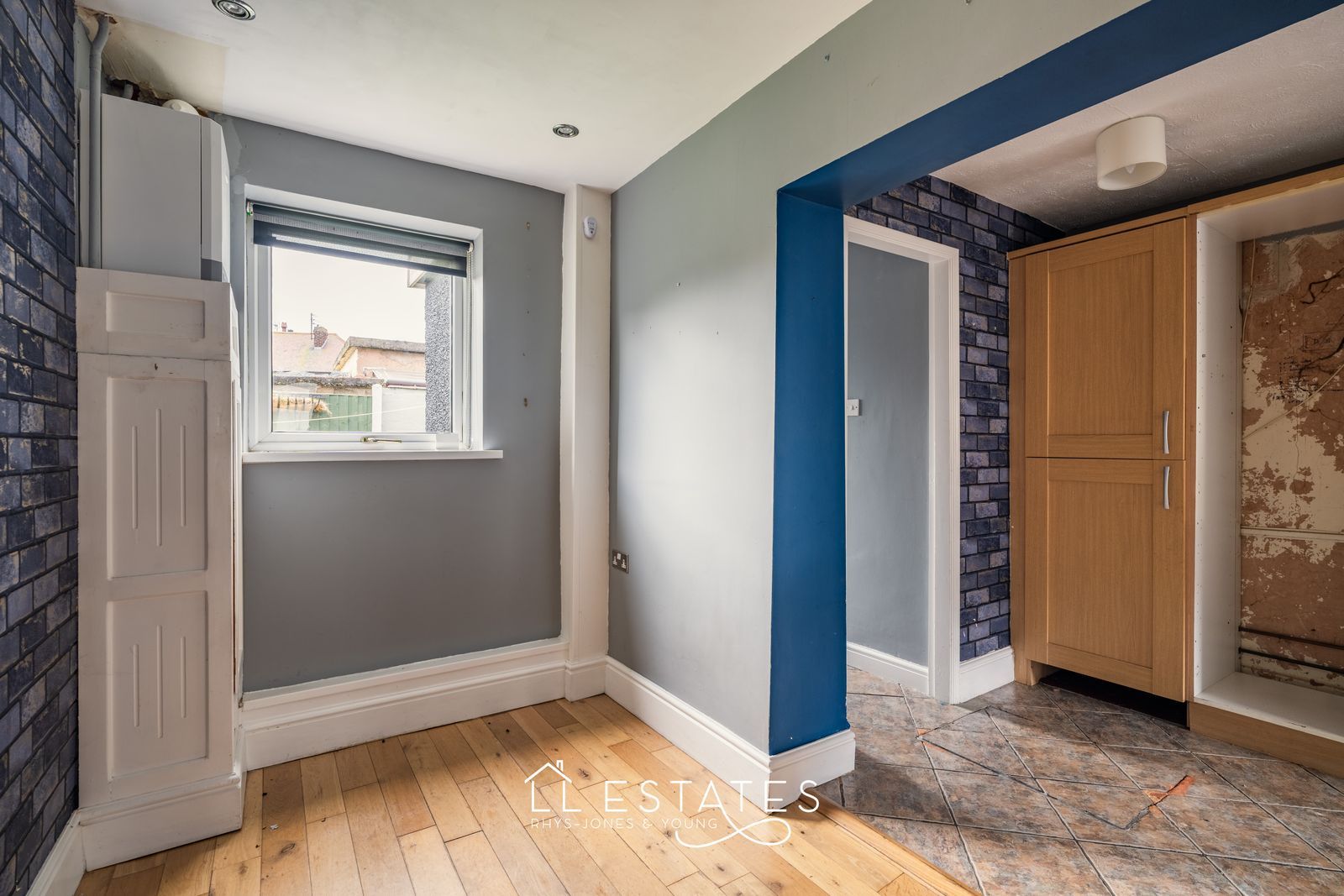 3 bed semi-detached house to rent in Fern Avenue, Prestatyn, LL19 9DN  - Property Image 5