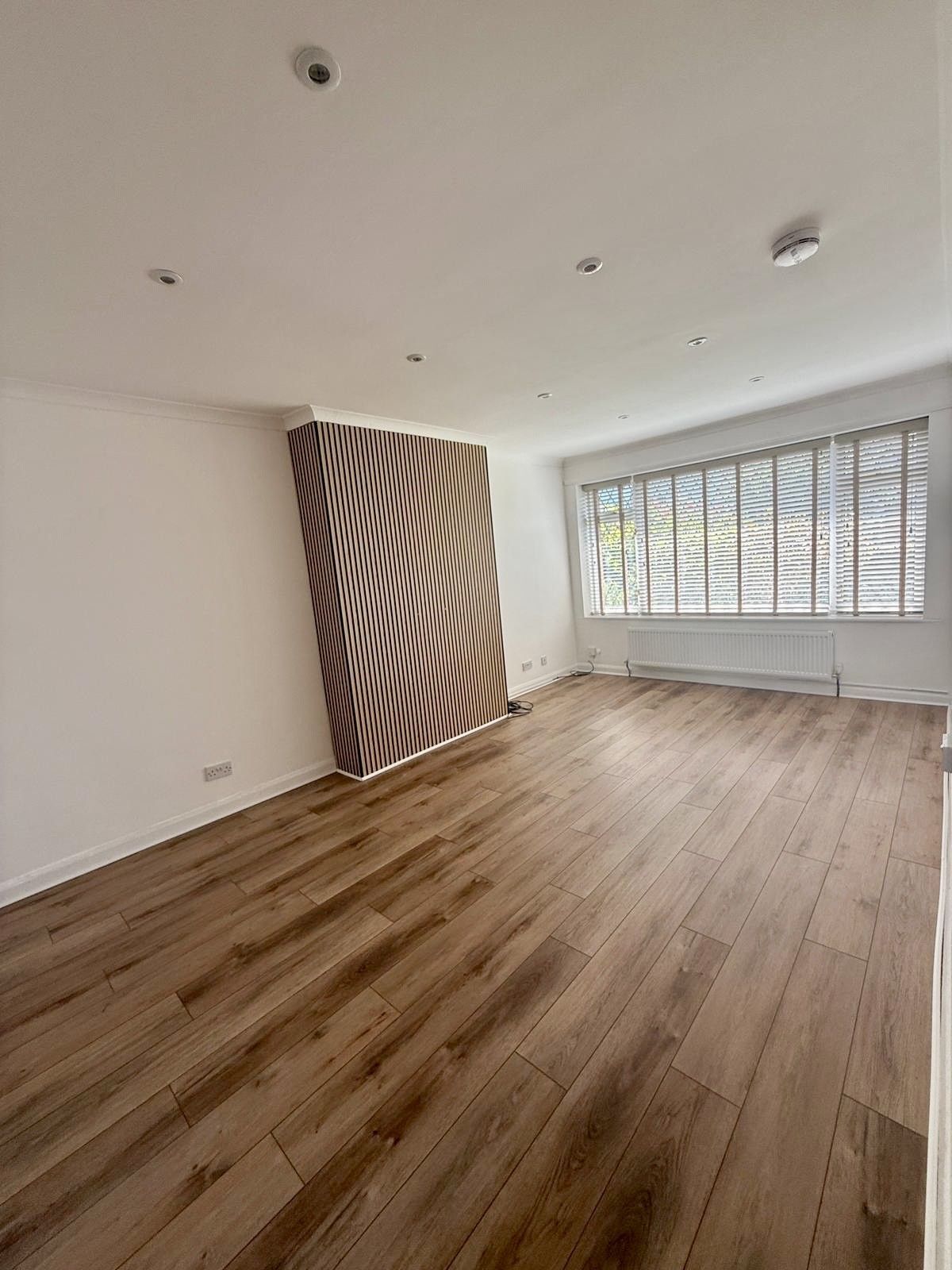 2 bed semi-detached bungalow to rent in Heather Crescent, Prestatyn, LL19 8HD  - Property Image 3