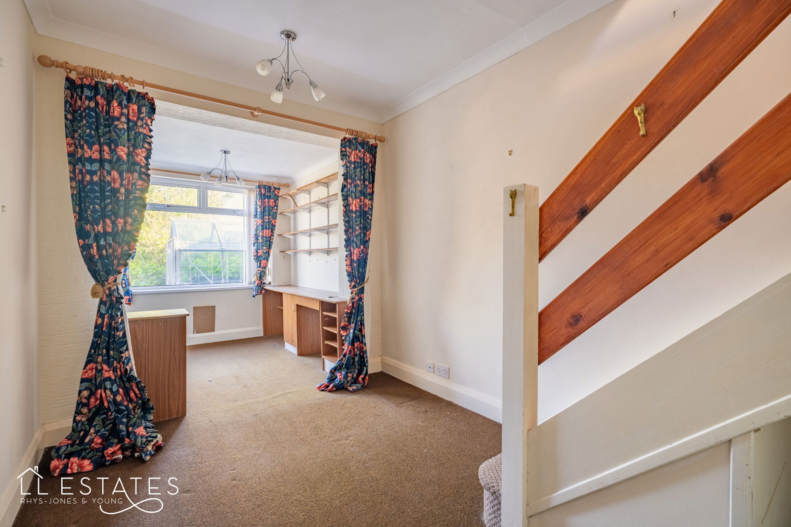 3 bed semi-detached bungalow for sale in Ffordd Ffynnon, Prestatyn, LL19 8BD  - Property Image 10