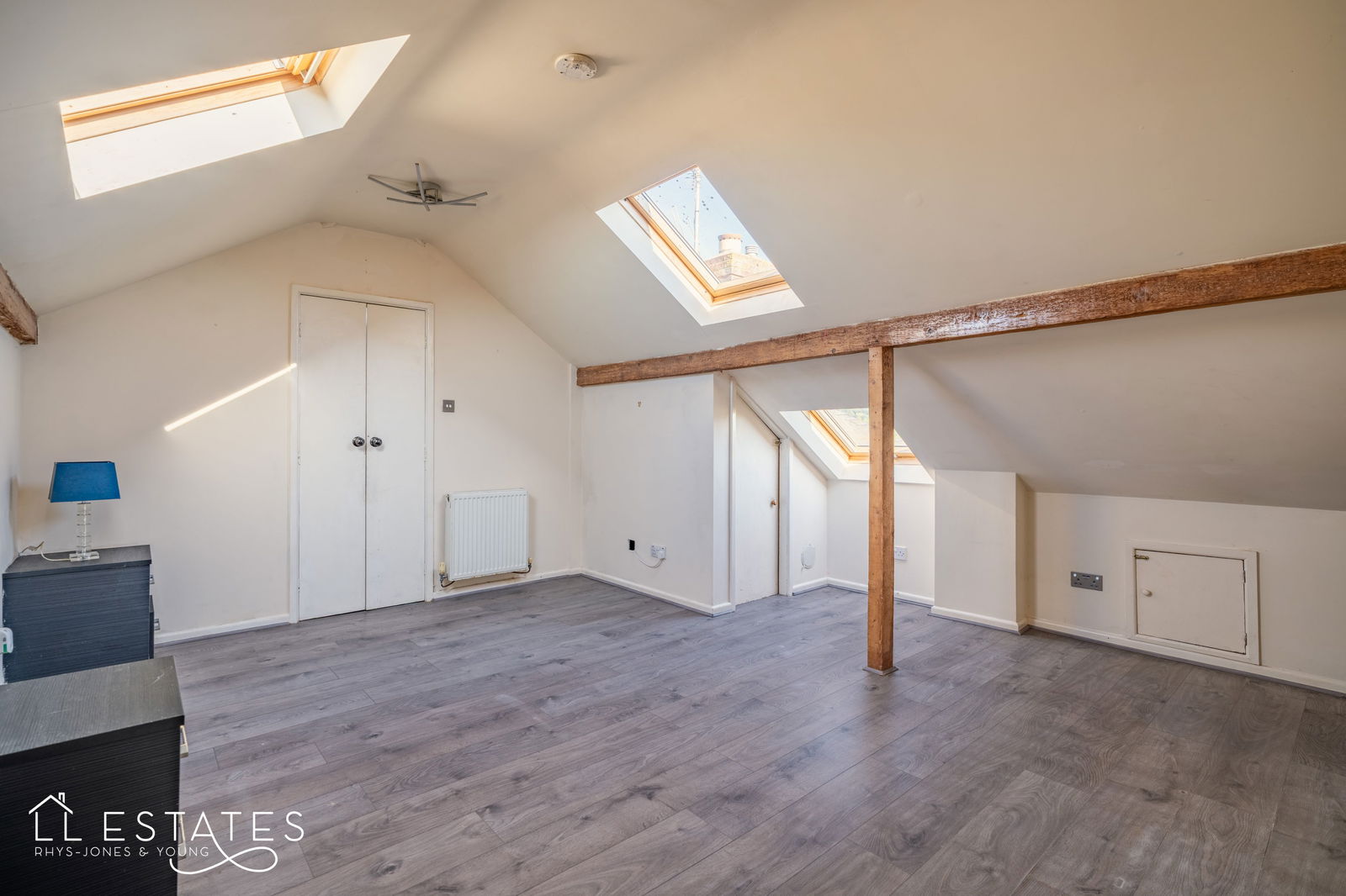 3 bed semi-detached bungalow for sale in Ffordd Ffynnon, Prestatyn, LL19 8BD 7