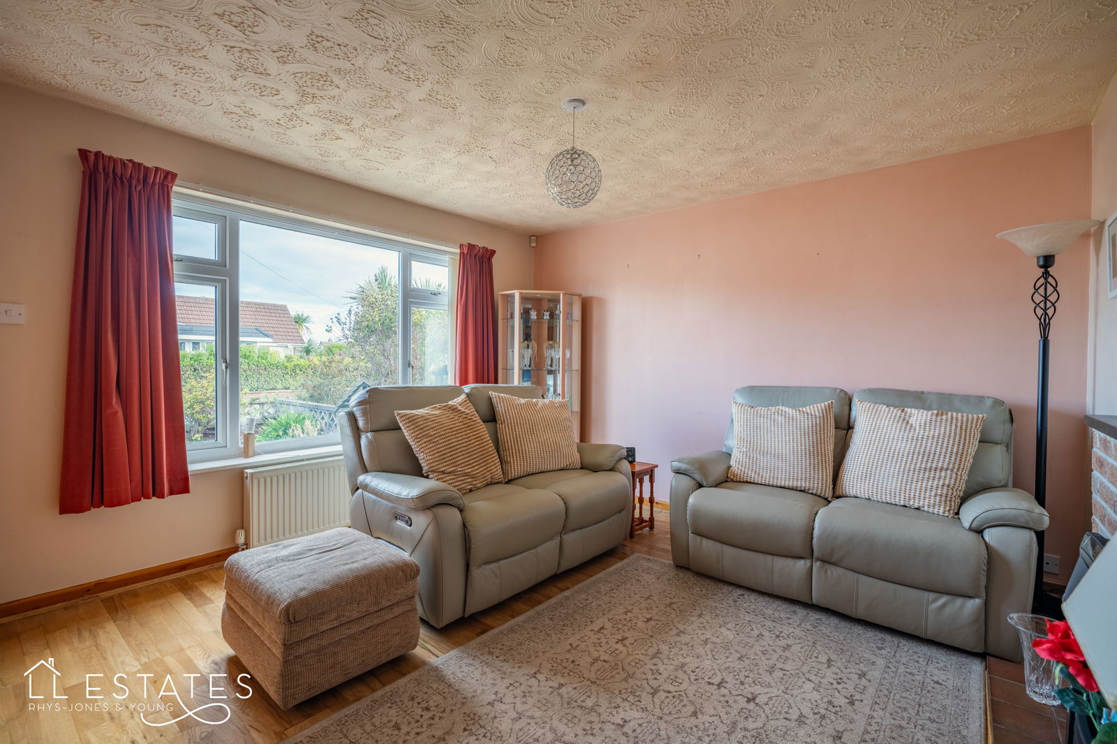 2 bed semi-detached bungalow for sale in Archers Green, Prestatyn  - Property Image 2