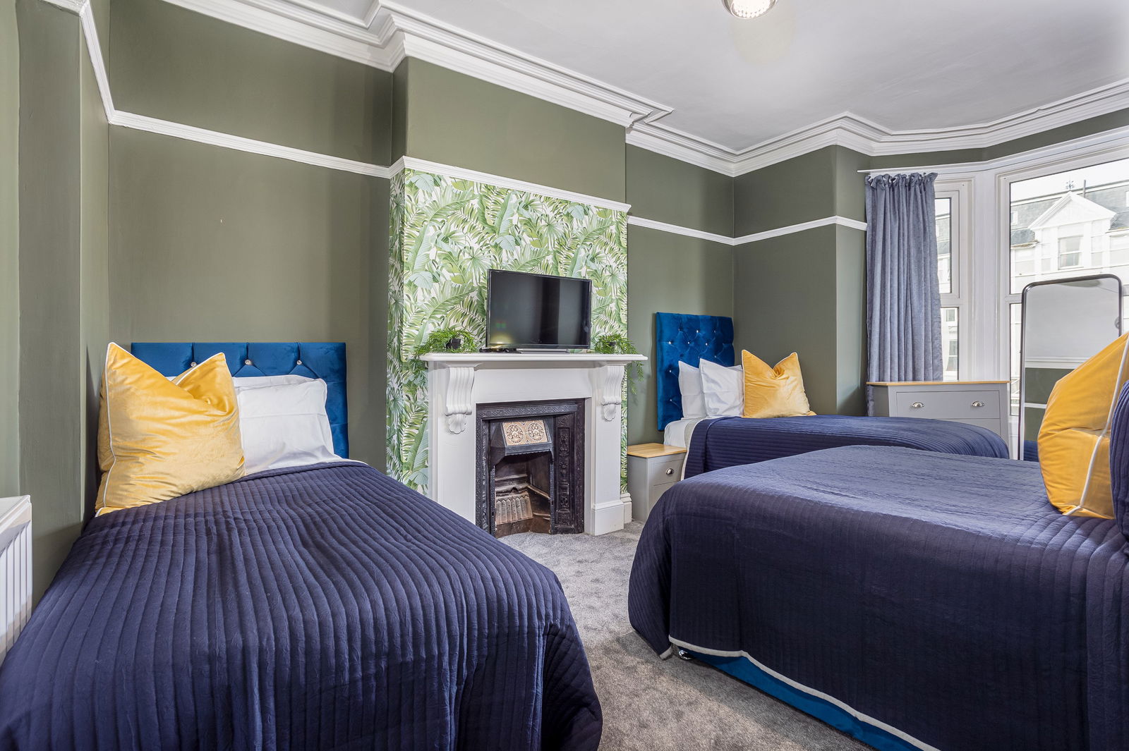 8 bed terraced house for sale in Deganwy Avenue, Llandudno 13