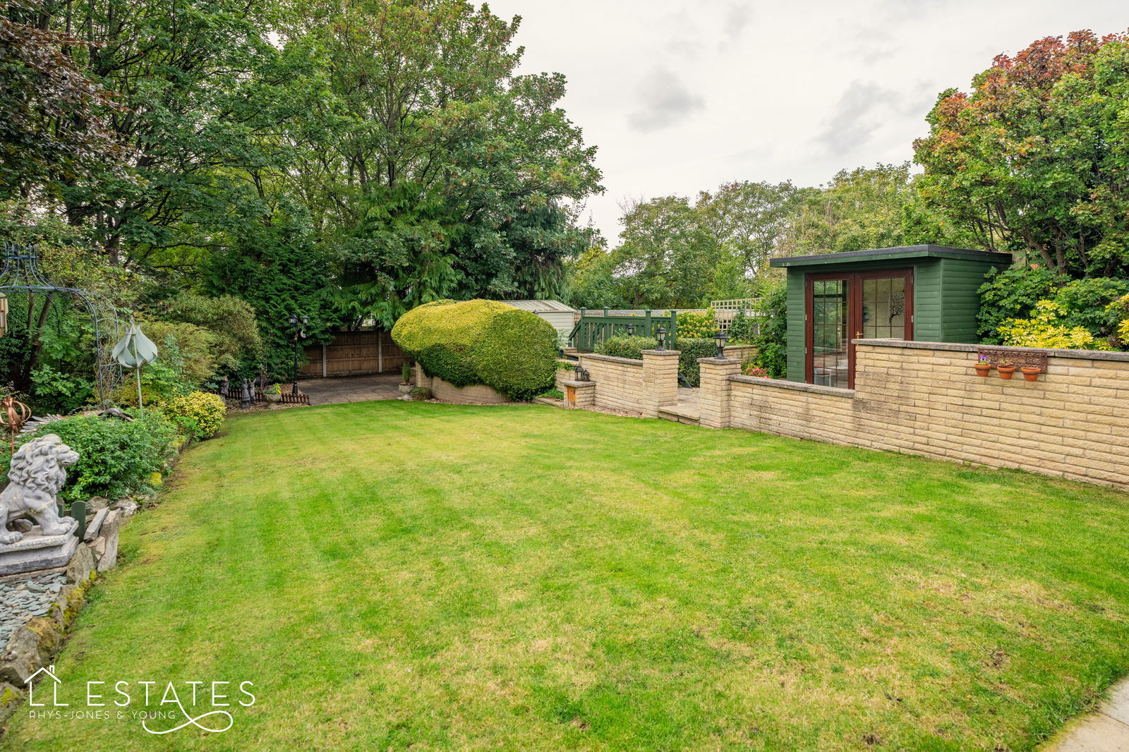 5 bed detached house for sale in Calthorpe Drive, Prestatyn  - Property Image 2