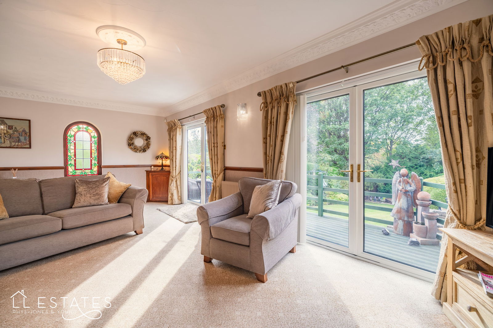 5 bed detached house for sale in Calthorpe Drive, Prestatyn 3