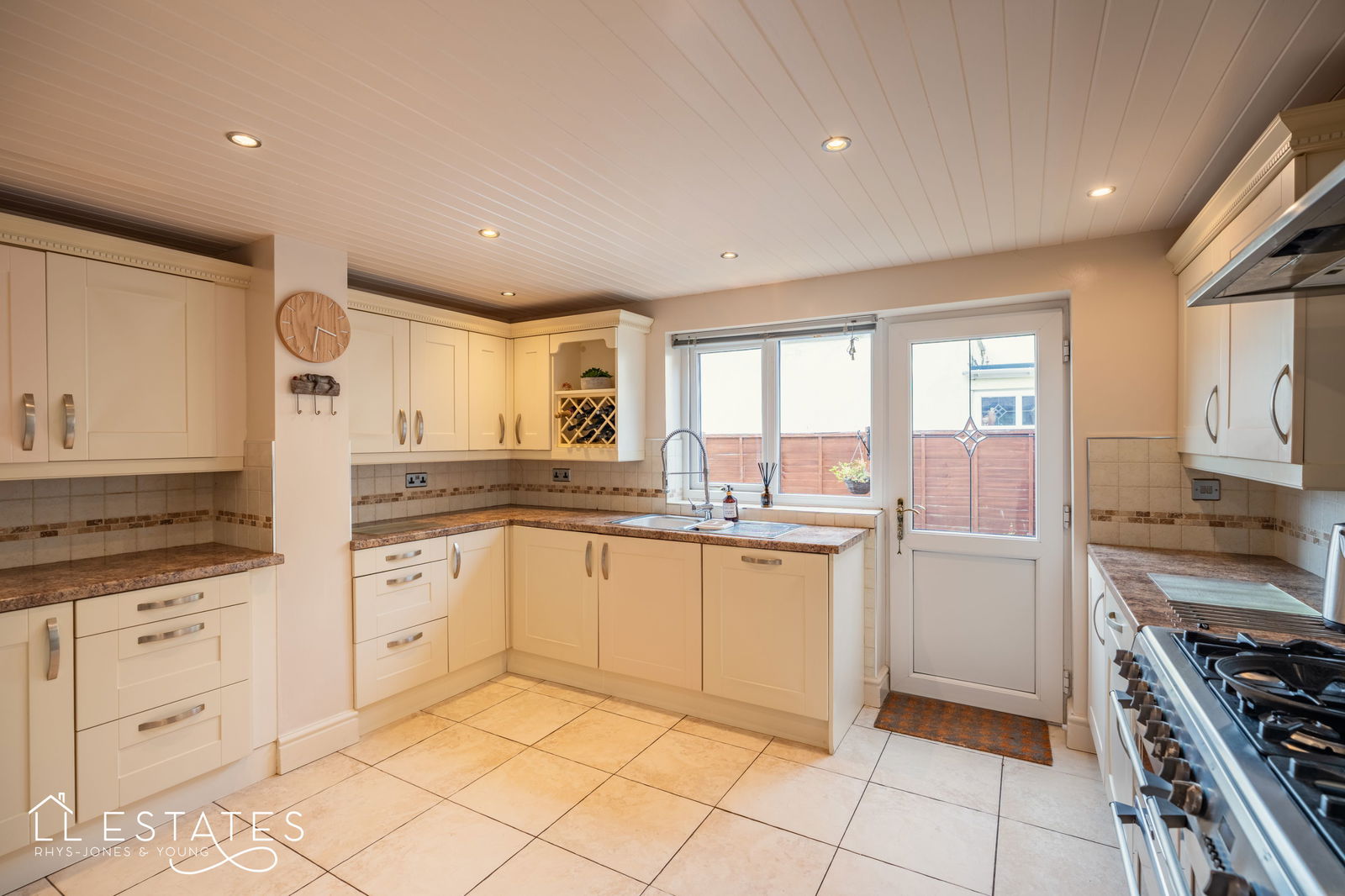 5 bed detached house for sale in Calthorpe Drive, Prestatyn  - Property Image 3