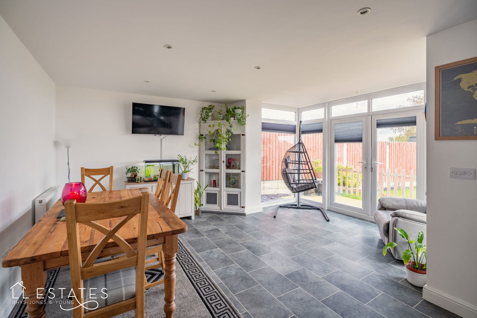 4 bed detached house for sale in Dyserth Road, Rhyl, LL18 4DT  - Property Image 8