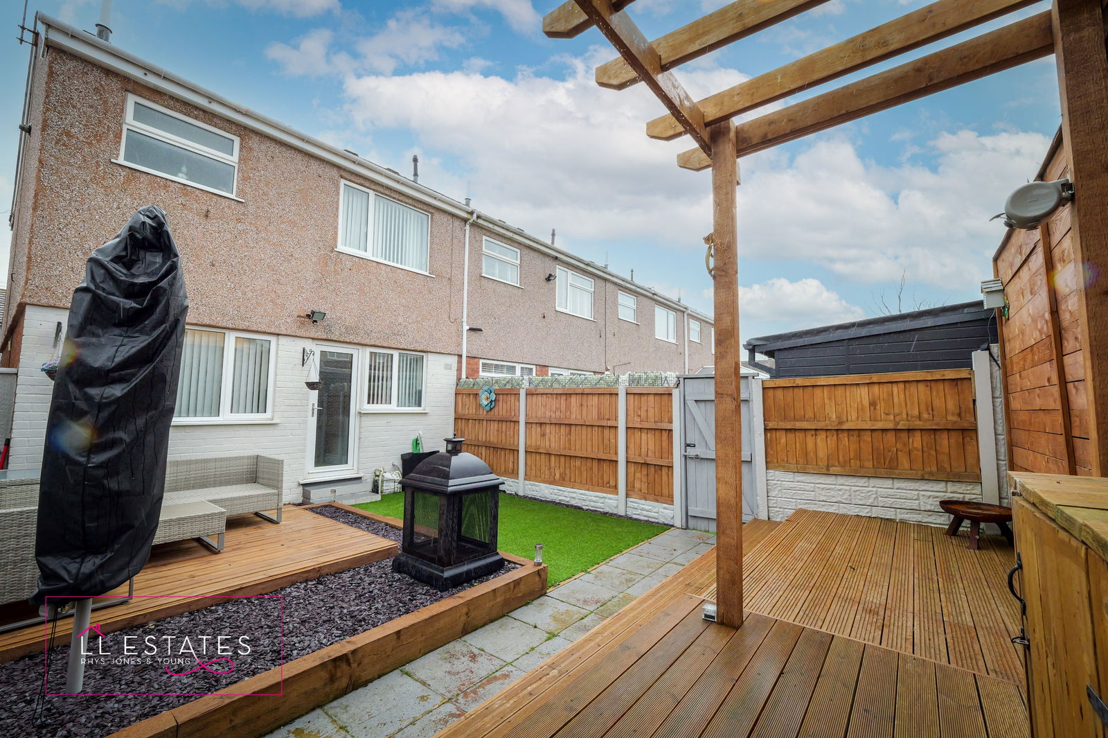 3 bed end of terrace house for sale in Brookdale Road, Rhyl, LL18 4PL  - Property Image 2
