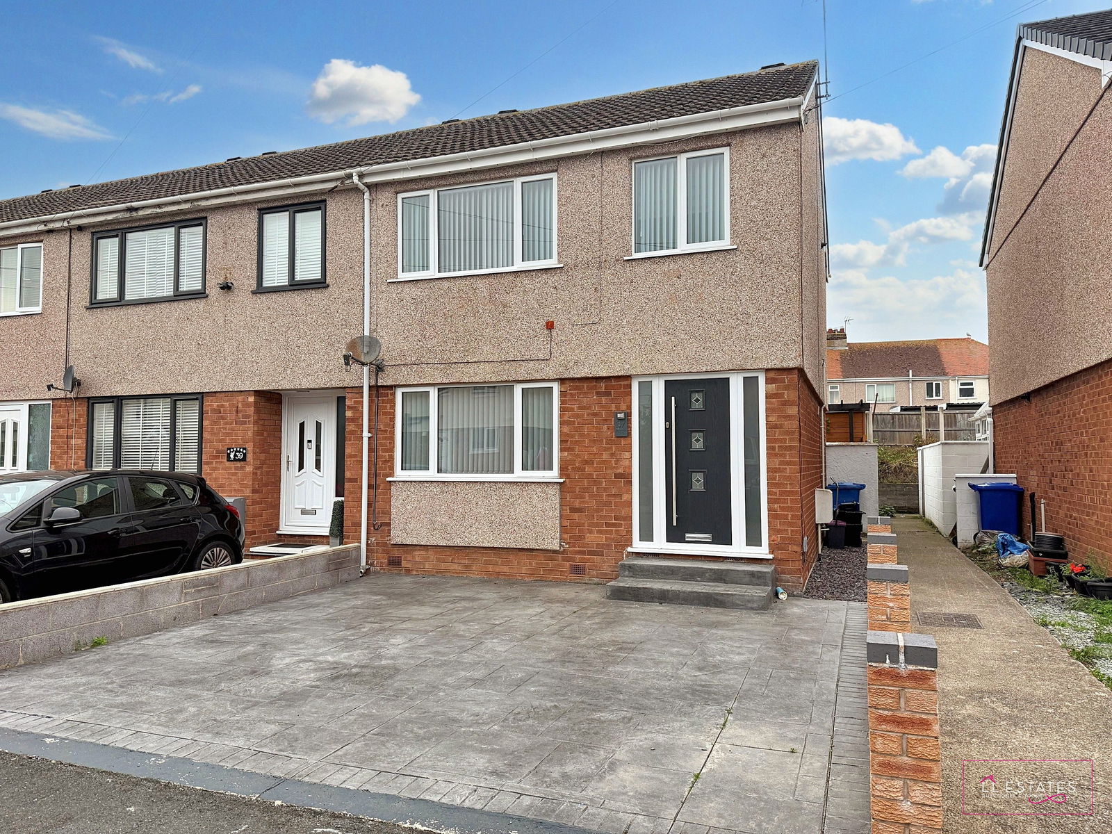 3 bed end of terrace house for sale in Brookdale Road, Rhyl, LL18 4PL  - Property Image 1