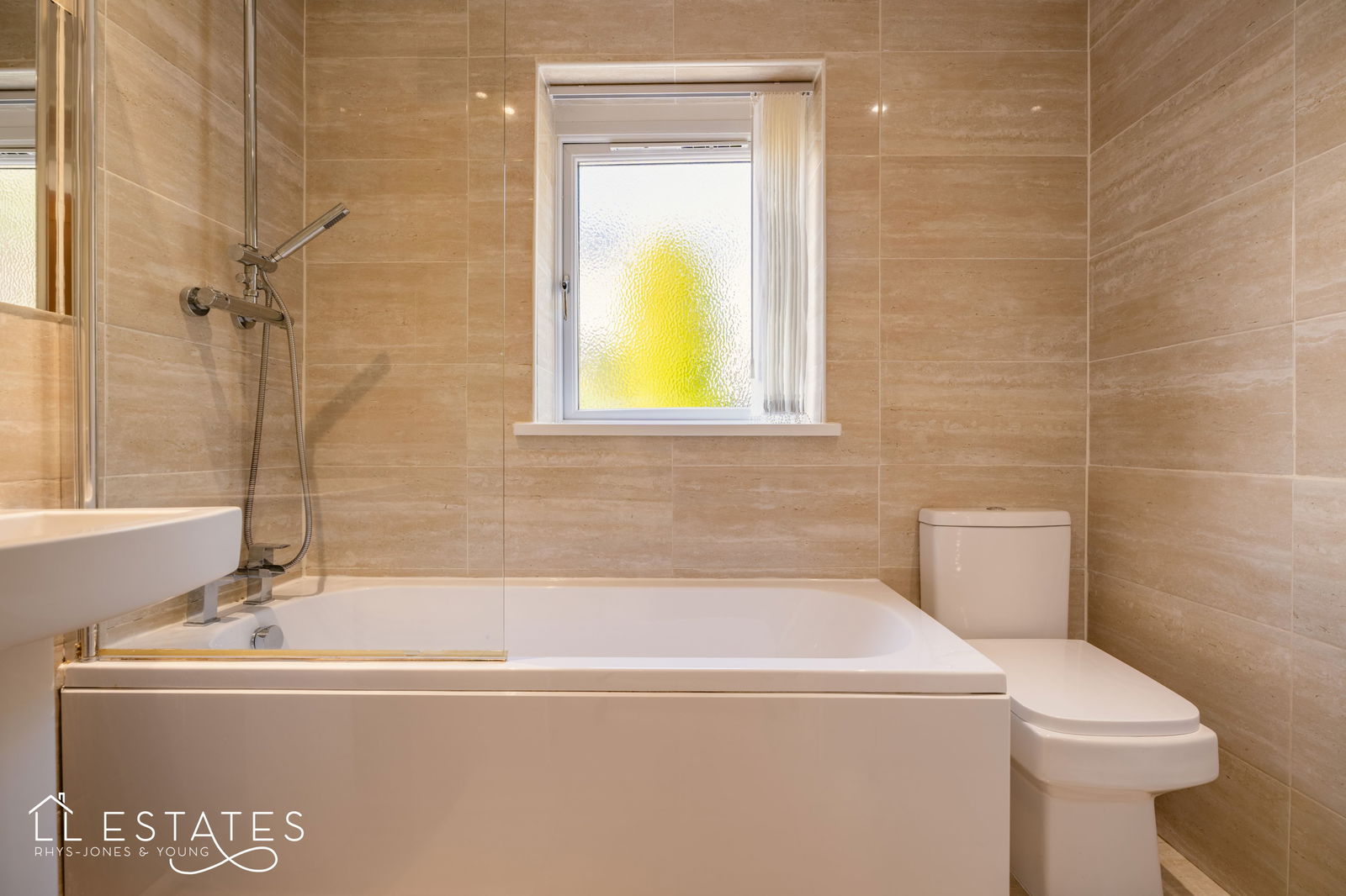 4 bed detached house for sale in Ffordd Bryn Y Garn, Henllan  - Property Image 18