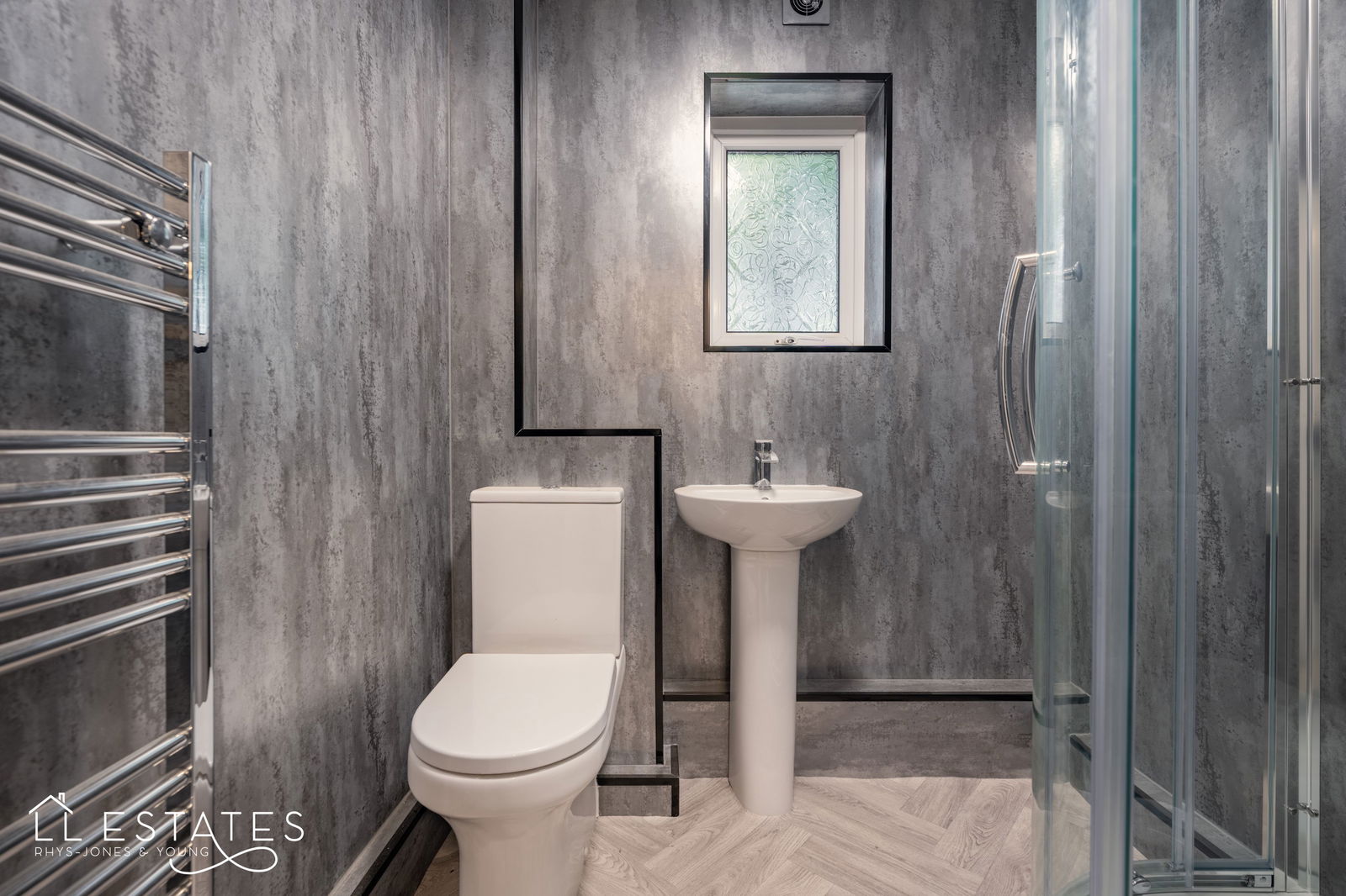 2 bed apartment for sale in Llys Alwen, Rhyl 5