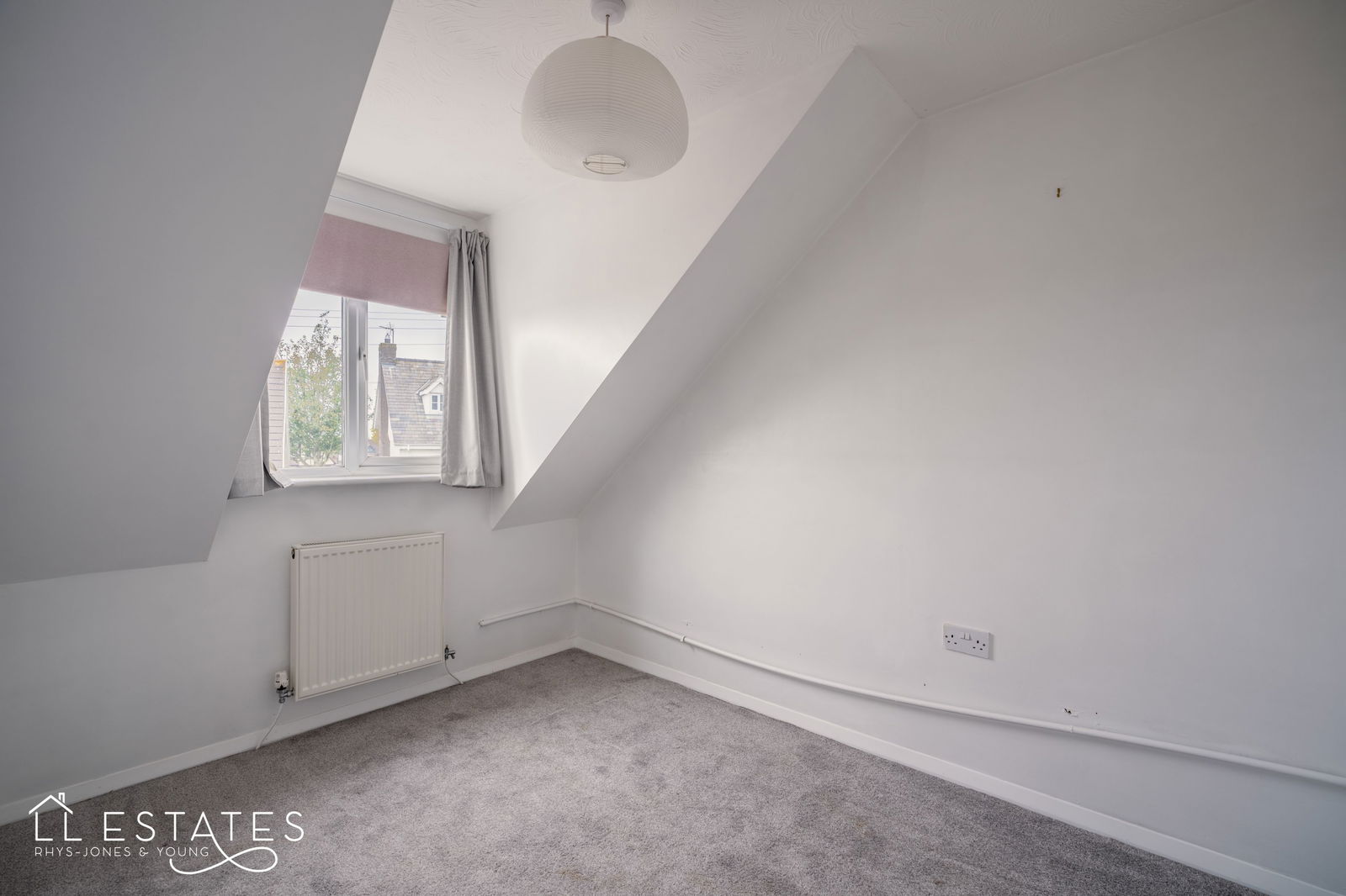 2 bed terraced house for sale in Pen y Bryn, Trelogan, CH8 9BD 4