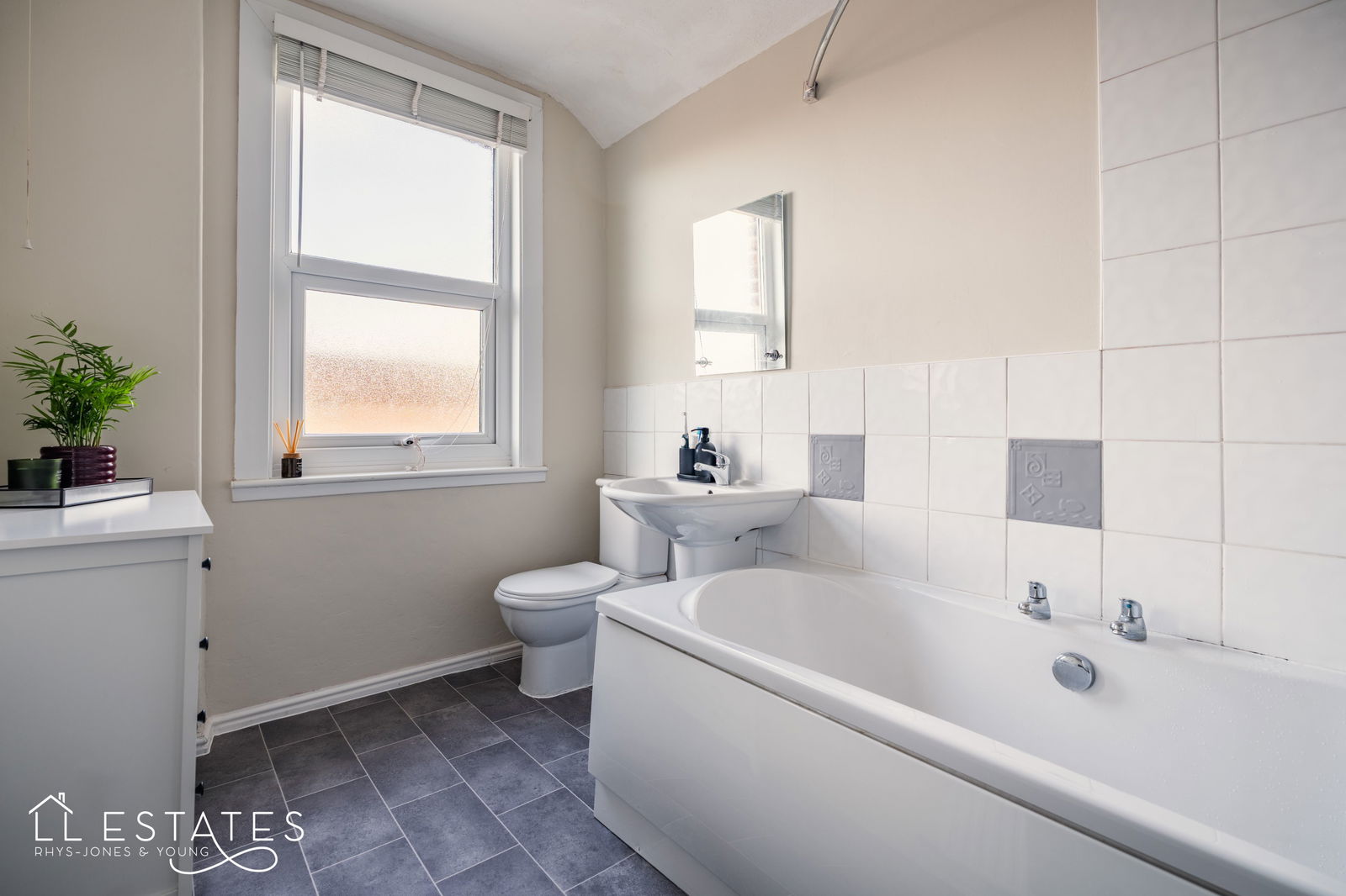 2 bed terraced house for sale in Grove Terrace, Princes Road, Rhuddlan 12