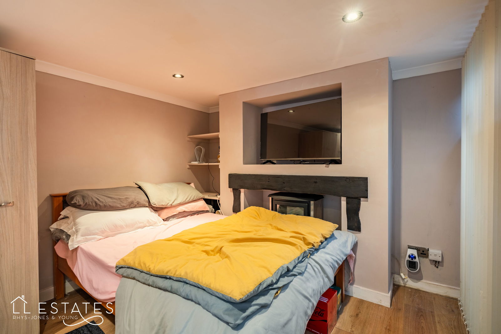 3 bed semi-detached bungalow for sale in Plastirion, Towyn, Abergele 9