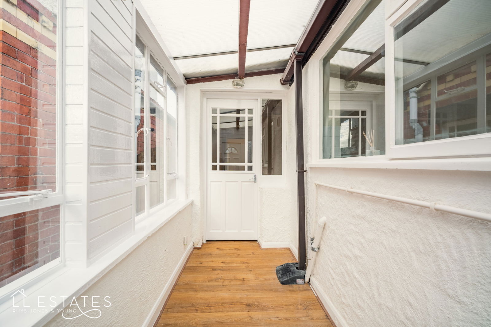 1 bed semi-detached bungalow for sale in Melyd Avenue, Prestatyn 2