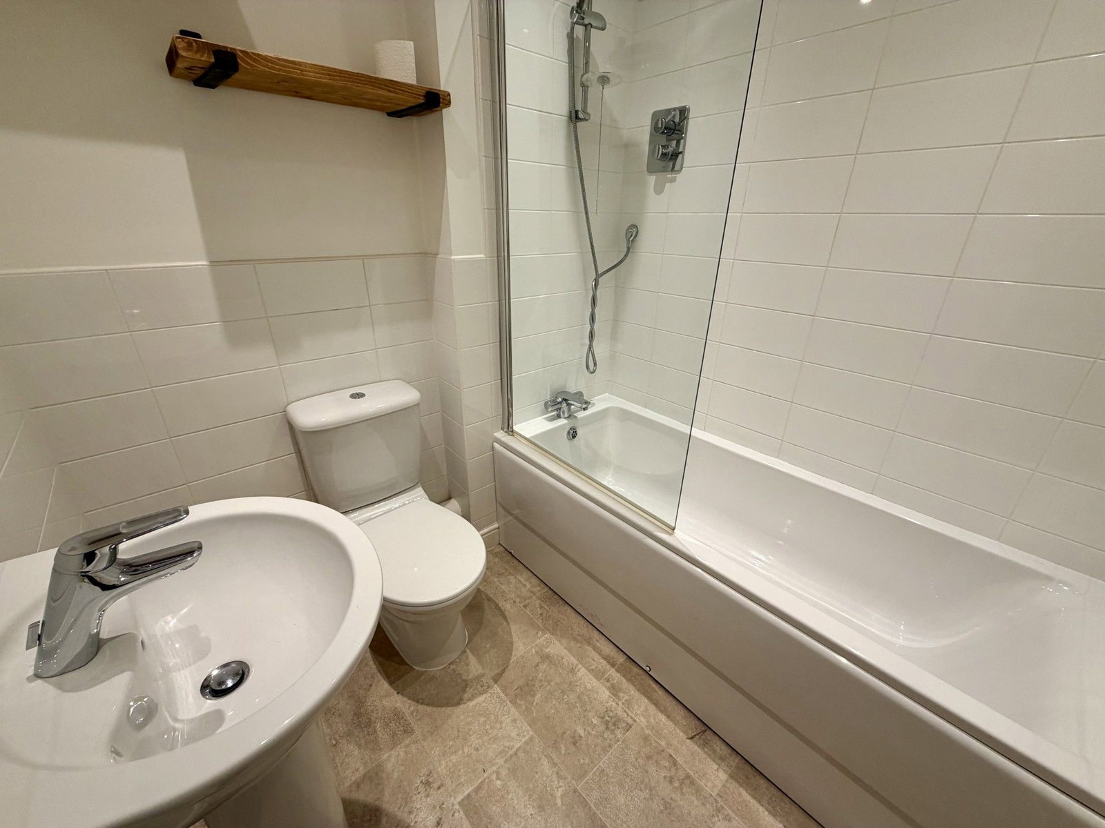 2 bed terraced house to rent in Golygfa Clwyd, Rhyl, LL18 4FN  - Property Image 5