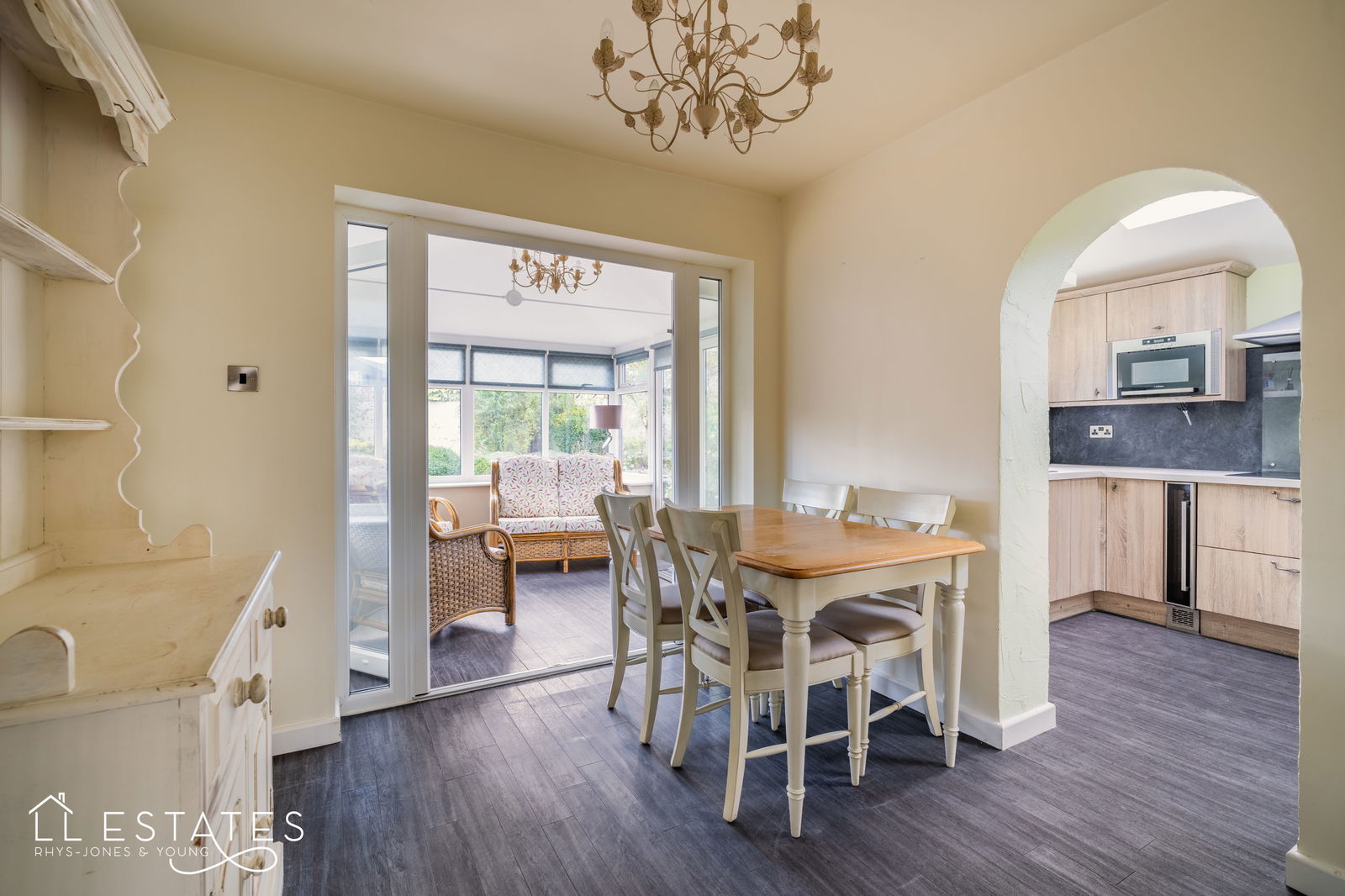 3 bed bungalow for sale in Highlands Road, Rhuddlan, Rhuddlan, LL18 2SA 4