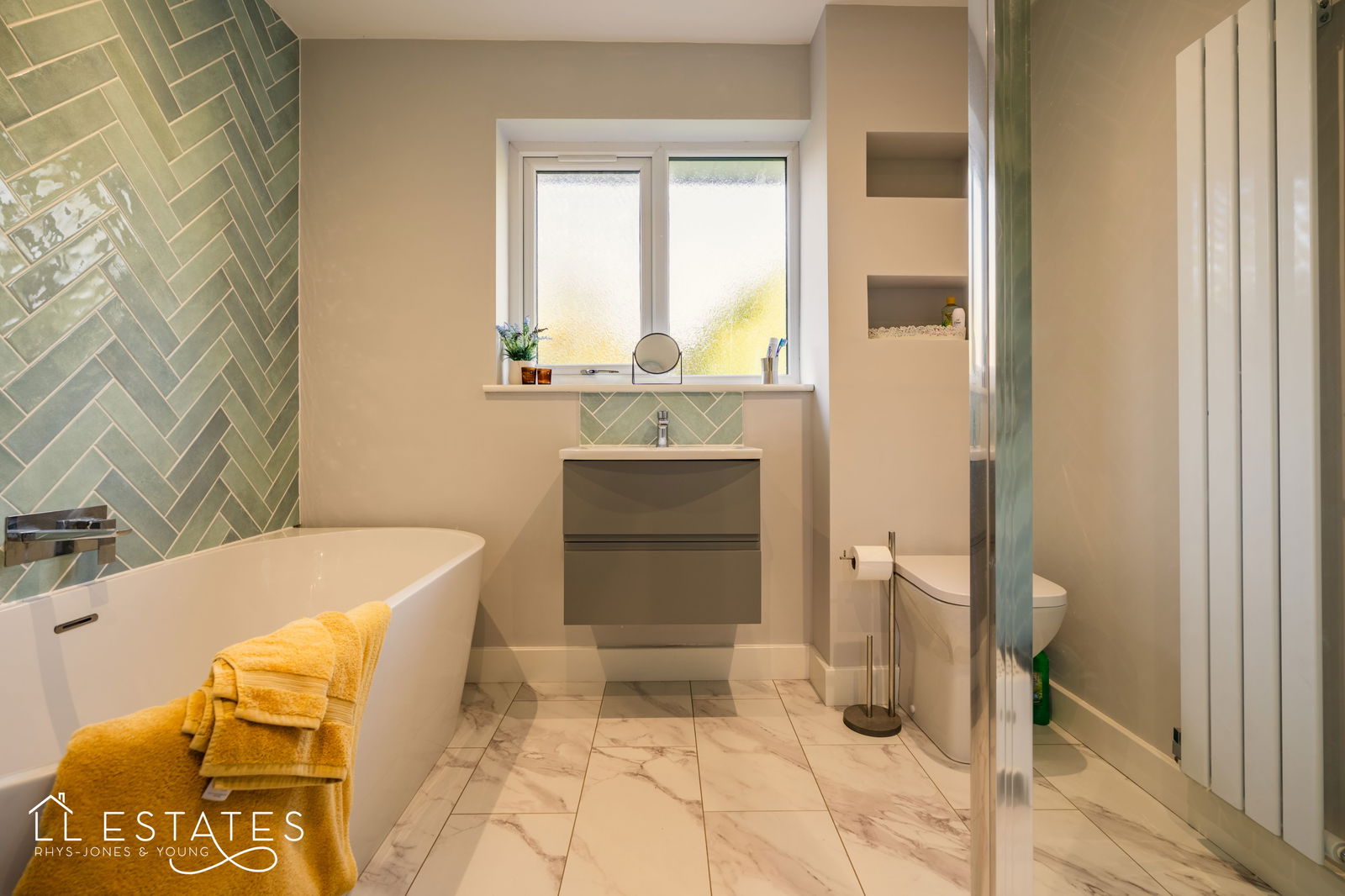 3 bed bungalow for sale in Rhodfa Cregyn, Abergele, LL22 9YL 10