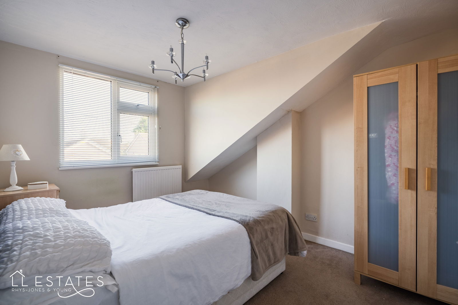 4 bed semi-detached bungalow for sale in Golden Grove, Rhyl, LL18 2RS 8