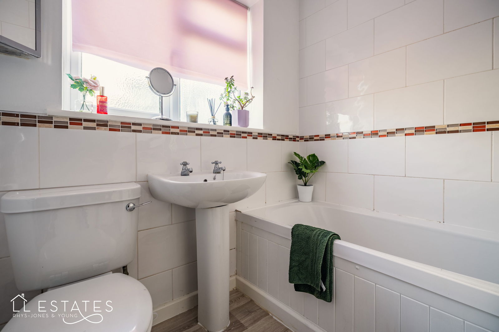 4 bed semi-detached bungalow for sale in Golden Grove, Rhyl, LL18 2RS 5