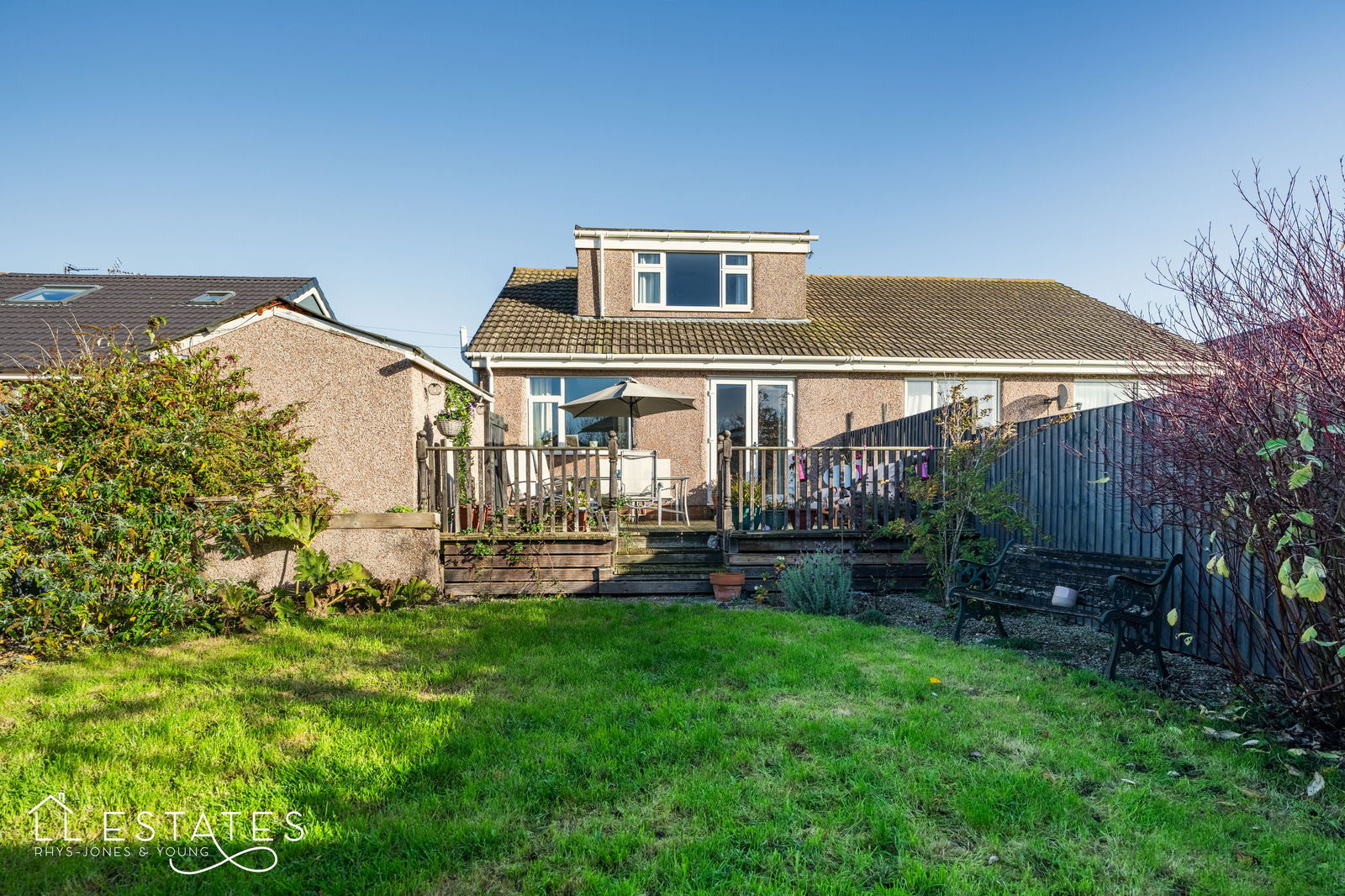 4 bed semi-detached bungalow for sale in Golden Grove, Rhyl, LL18 2RS  - Property Image 14