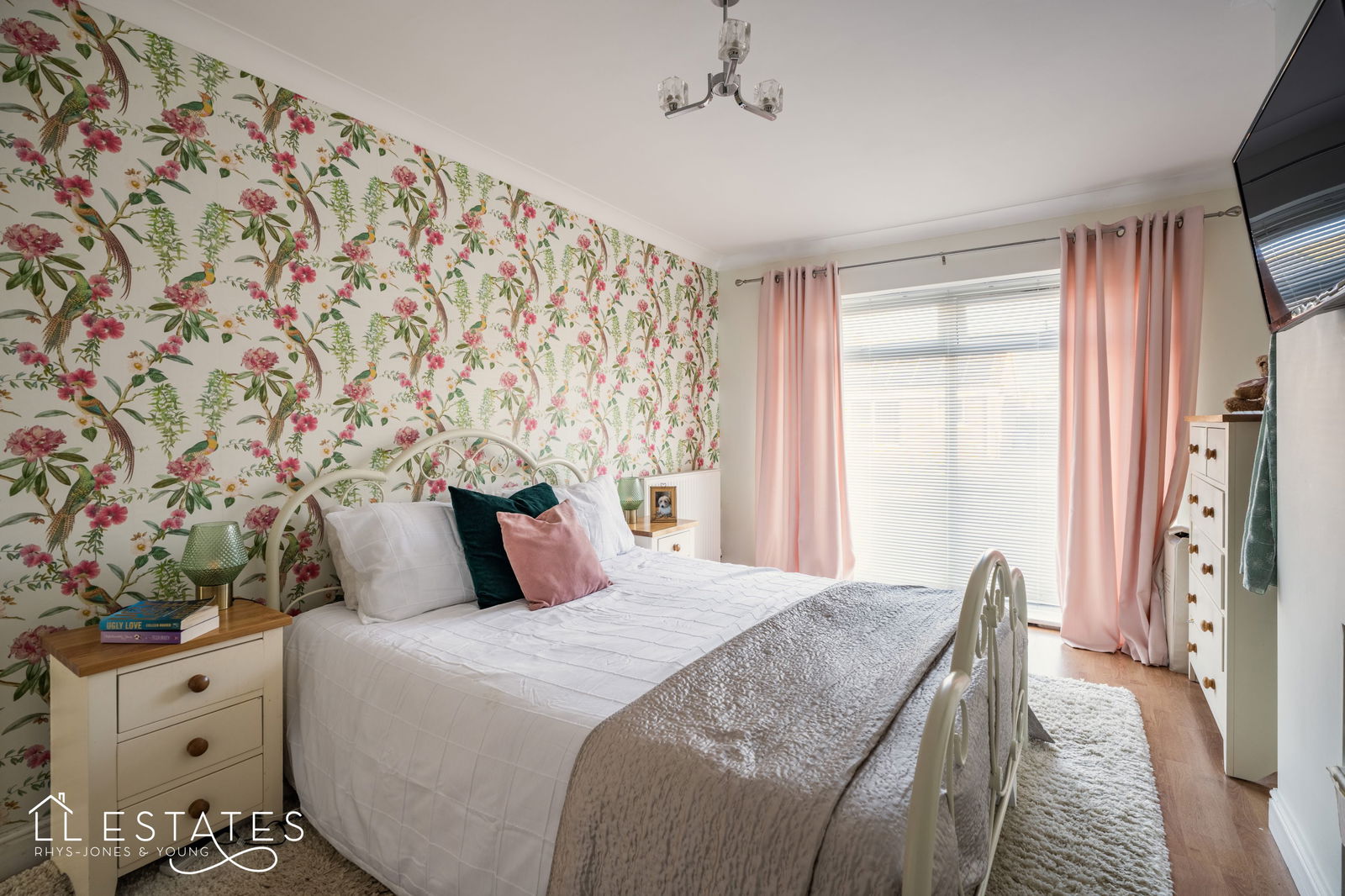 4 bed semi-detached bungalow for sale in Golden Grove, Rhyl, LL18 2RS  - Property Image 10