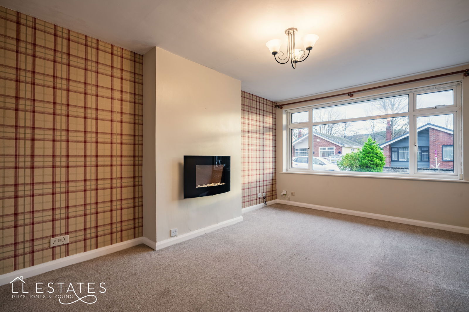2 bed semi-detached bungalow for sale in The Meadows, Prestatyn, LL19 8EU  - Property Image 3