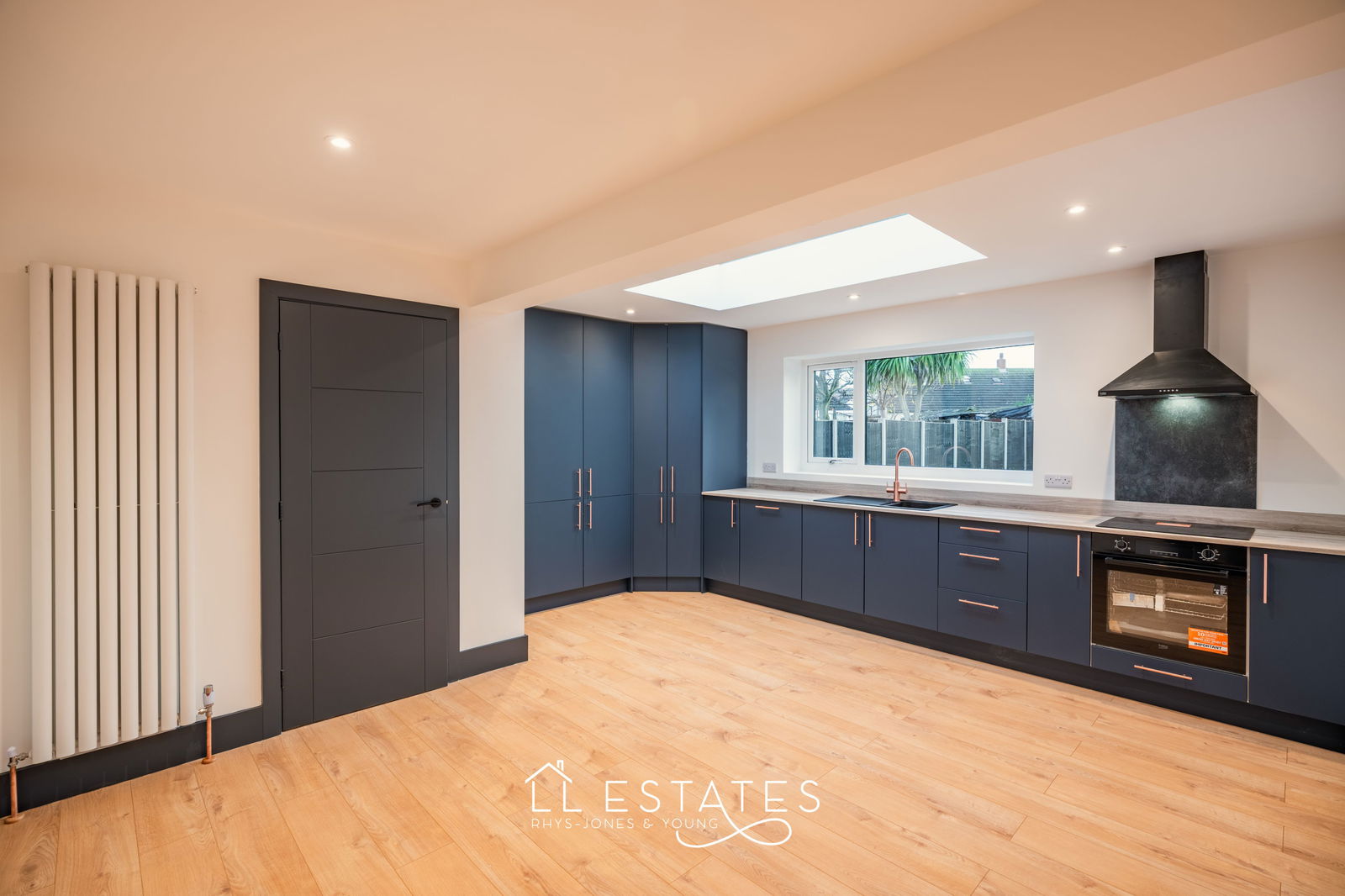 2 bed semi-detached bungalow for sale in Seabank Drive, Prestatyn  - Property Image 2