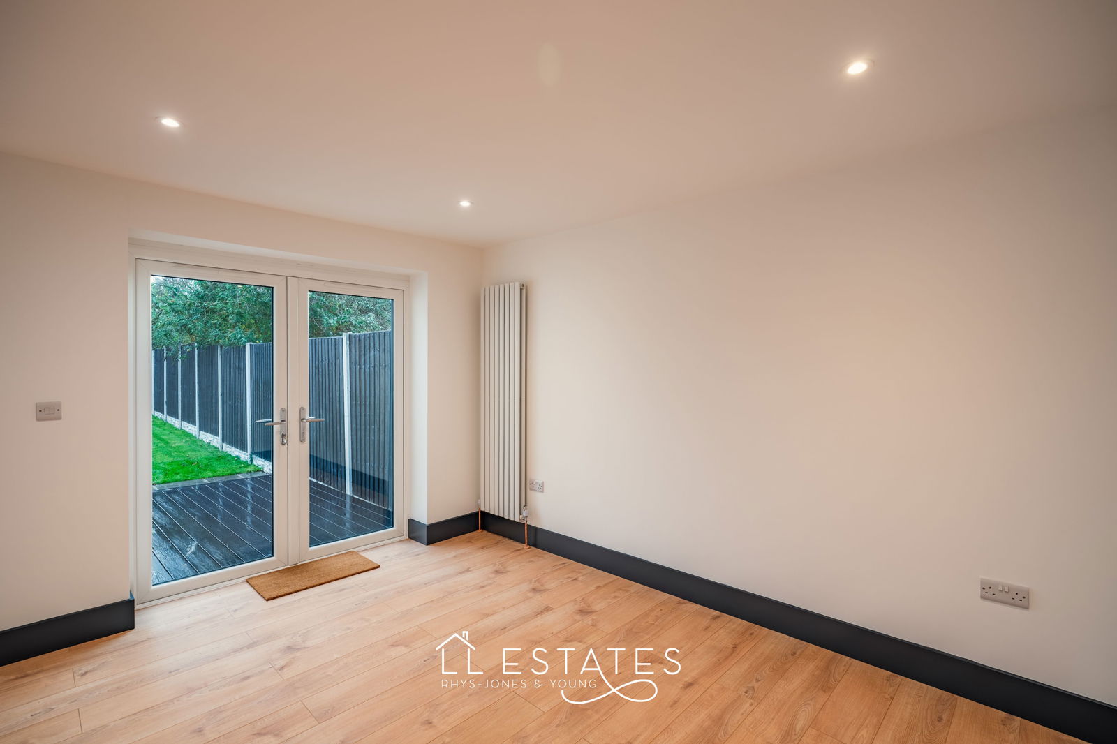 2 bed semi-detached bungalow for sale in Seabank Drive, Prestatyn 4