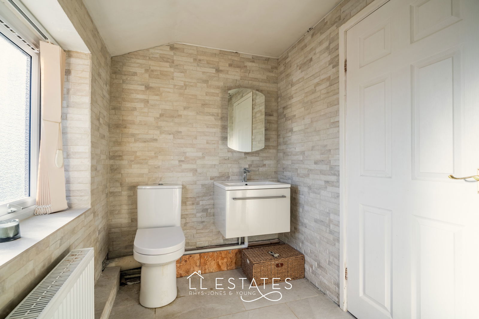 4 bed semi-detached house for sale in Lon Tilsli, Prestatyn, LL19 8HZ 6