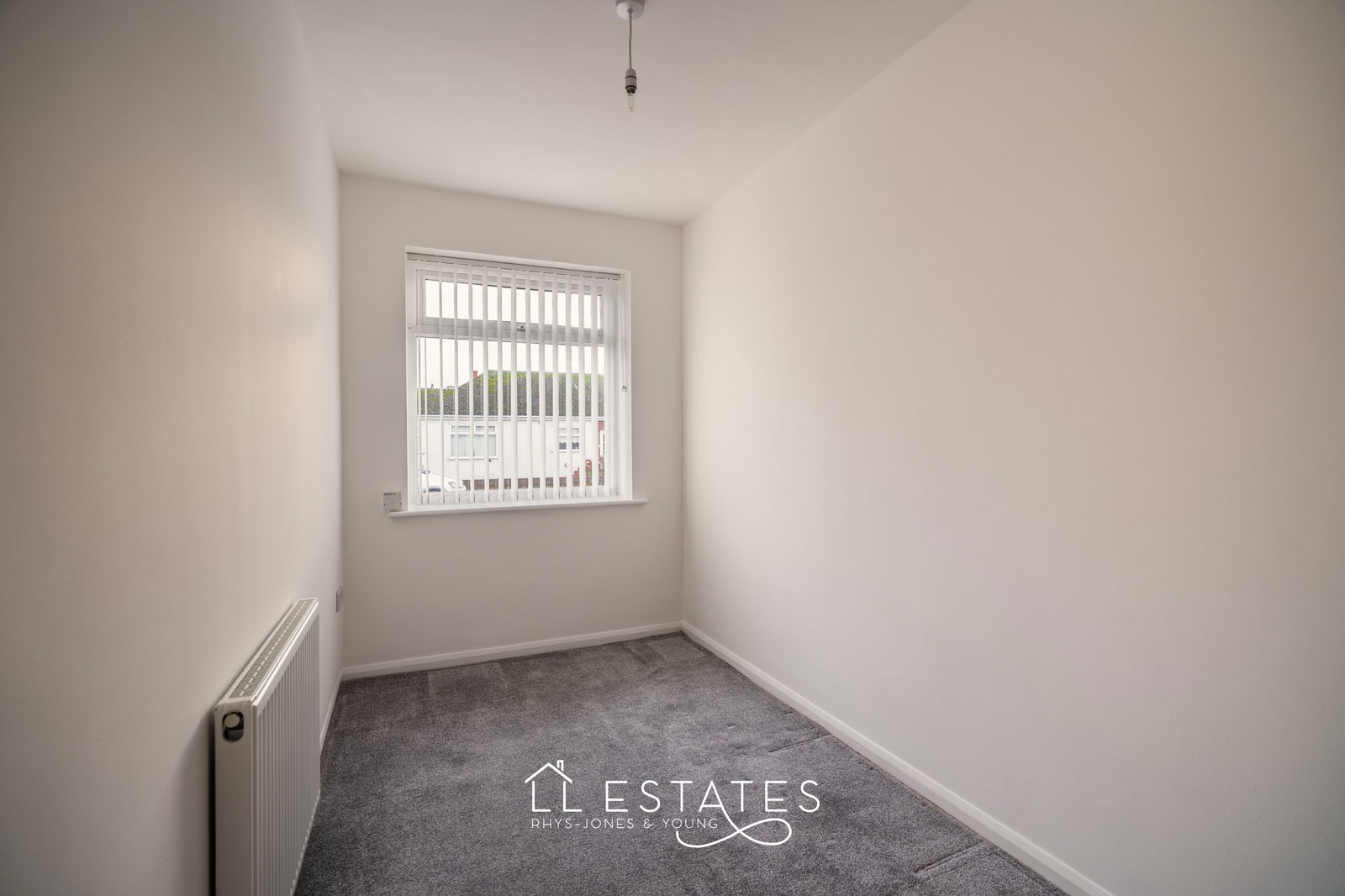 3 bed bungalow for sale in Patrick Avenue, Rhyl, LL18 4TU 6