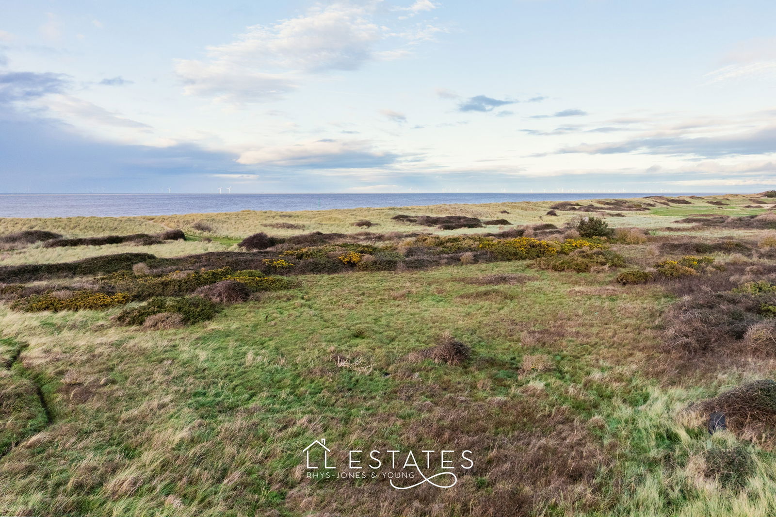 2 bed bungalow for sale in Green Lanes, Prestatyn, LL19 7BH 1