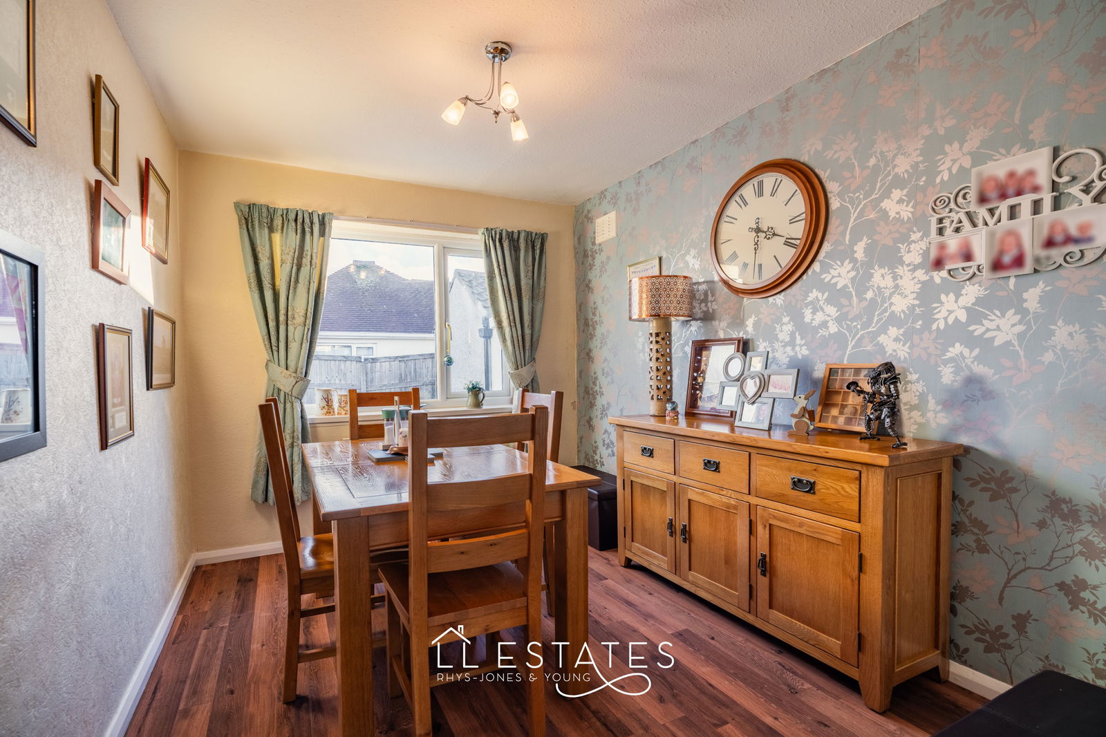 2 bed bungalow for sale in Green Lanes, Prestatyn, LL19 7BH  - Property Image 5