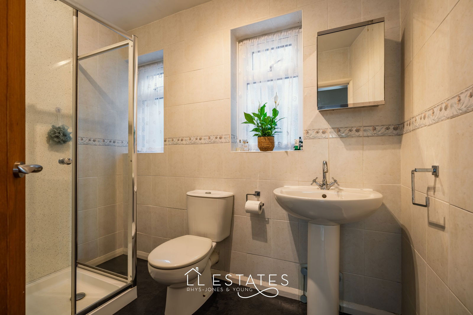 2 bed bungalow for sale in Green Lanes, Prestatyn, LL19 7BH  - Property Image 8