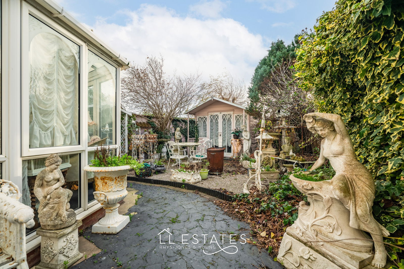 2 bed semi-detached house for sale in Heol Y Fedwen, Belgrano, LL22 9AL  - Property Image 10