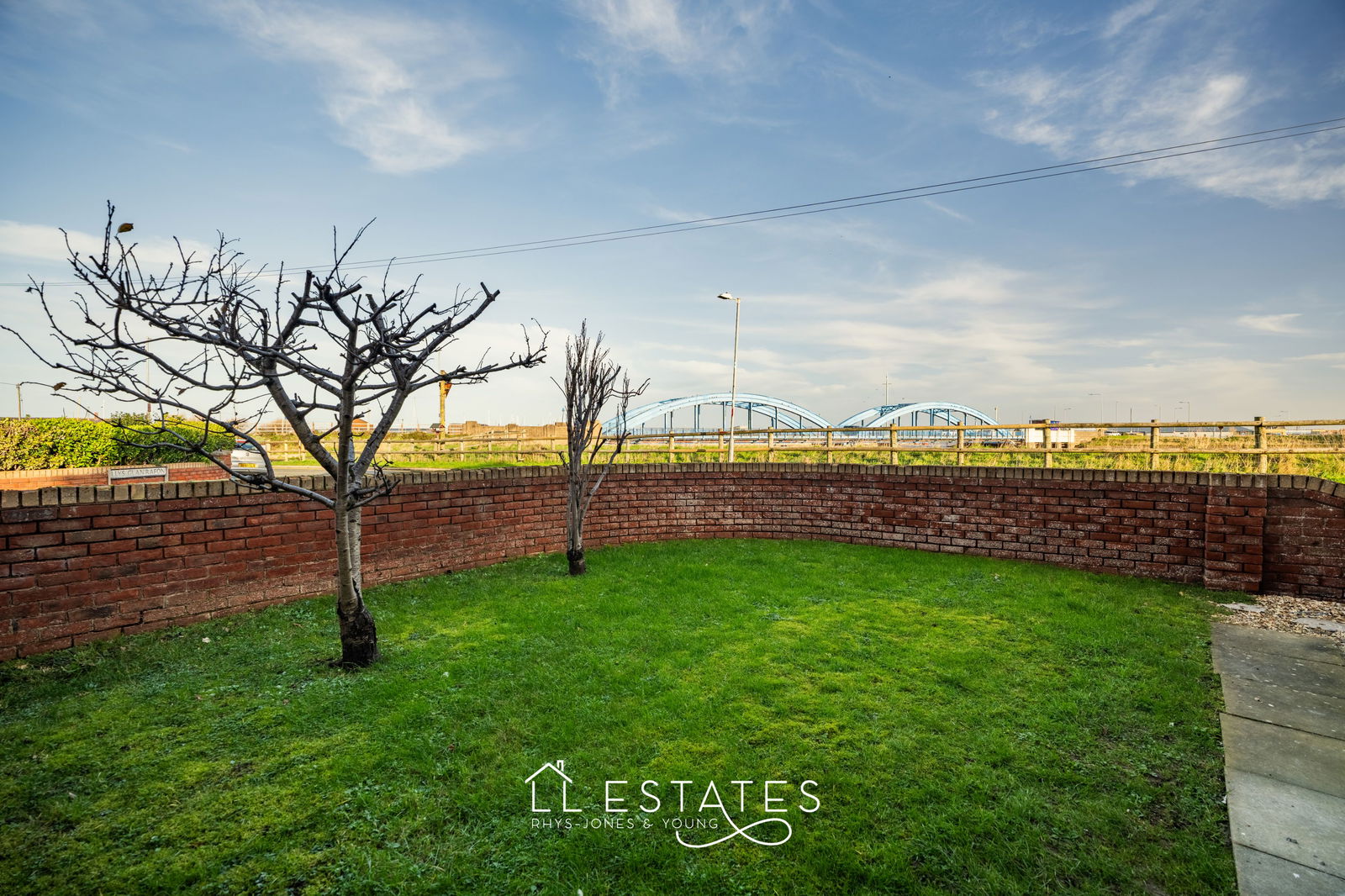 4 bed apartment for sale in Riverside Court, Old Foryd Road 12