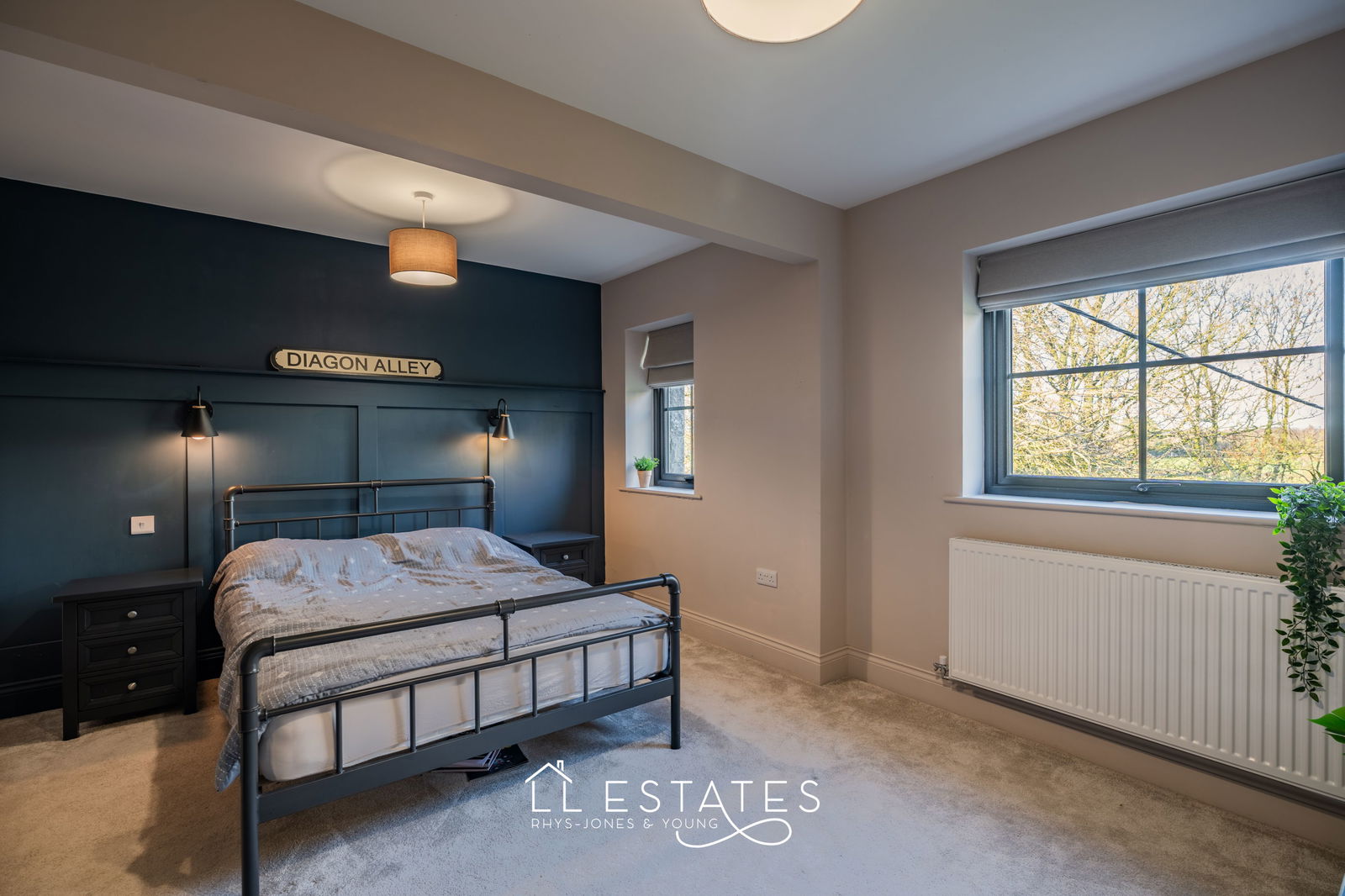 5 bed detached house for sale in Glasfryn, Lloc  - Property Image 21