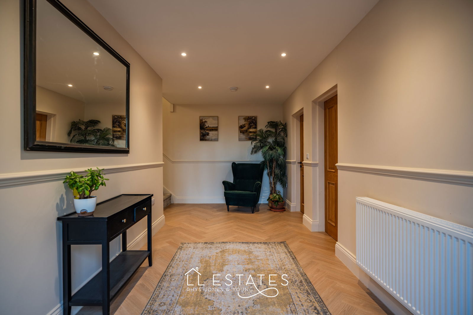 5 bed detached house for sale in Glasfryn, Lloc  - Property Image 18