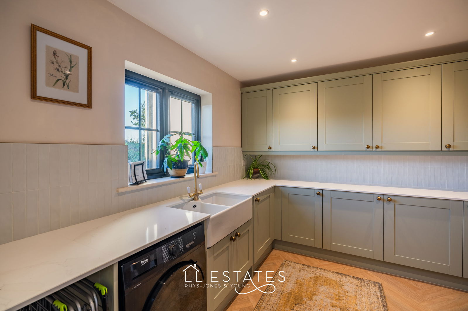 5 bed detached house for sale in Glasfryn, Lloc 12