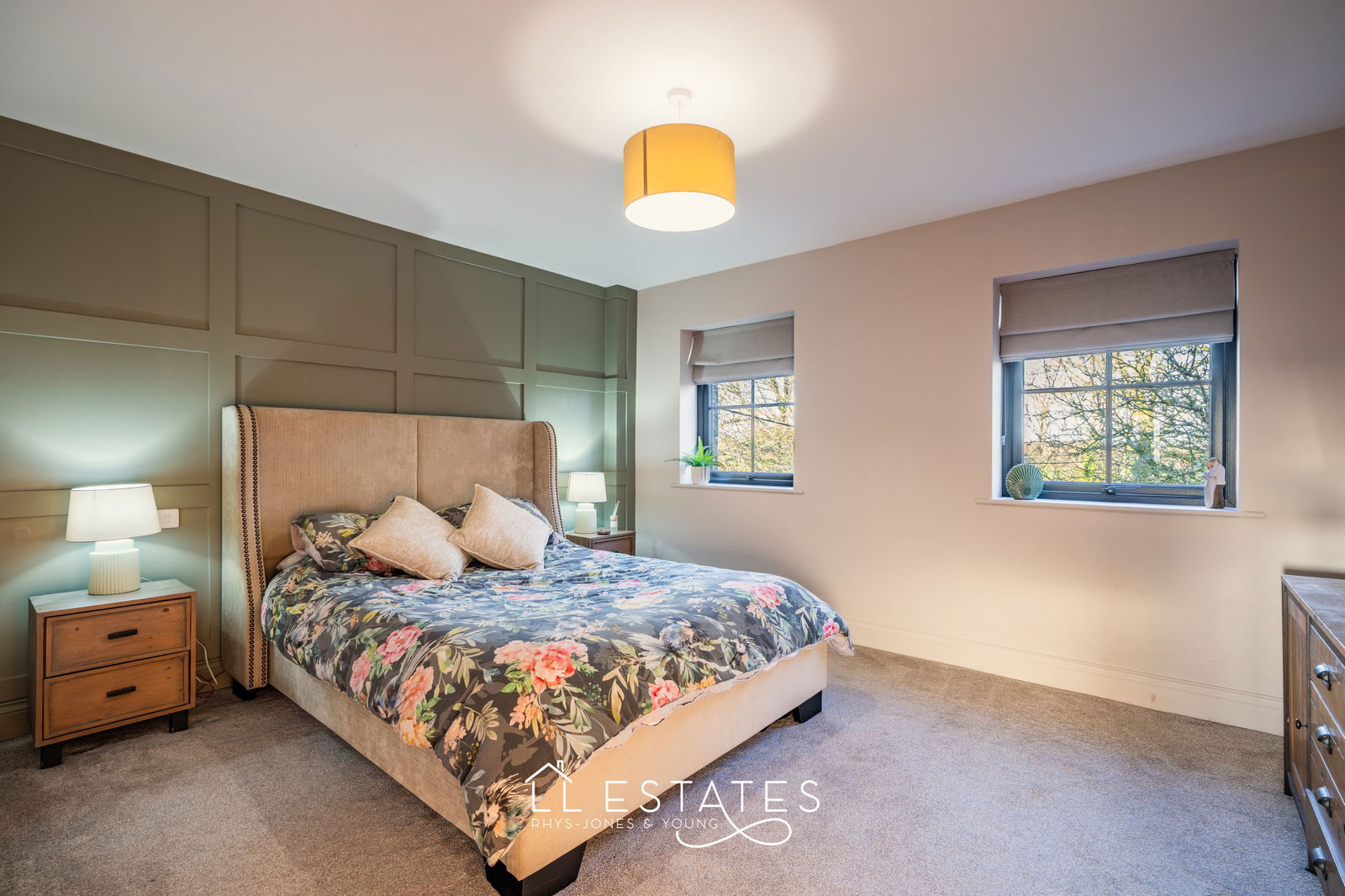 5 bed detached house for sale in Glasfryn, Lloc 13