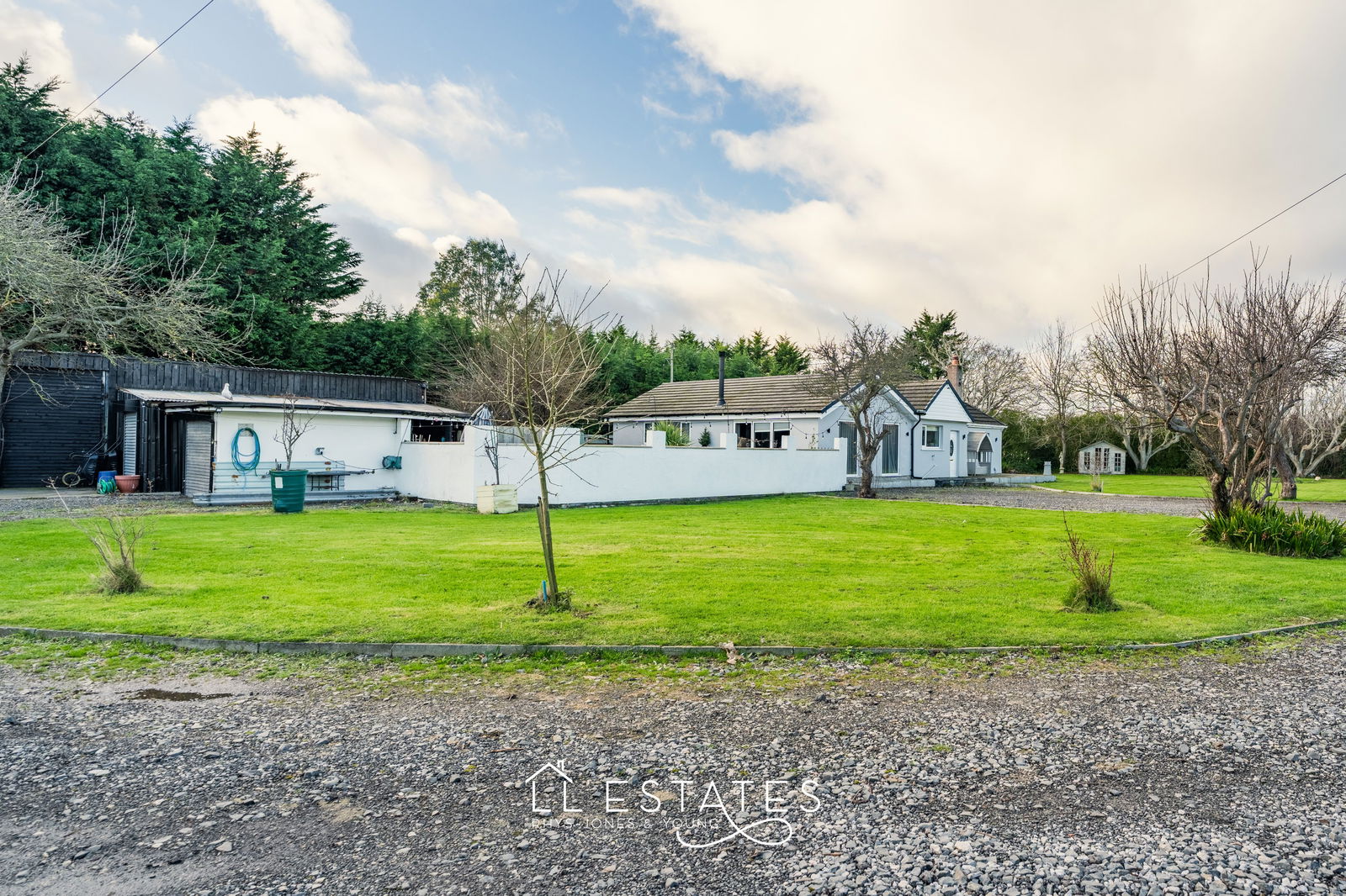 4 bed bungalow for sale in Ogwen Avenue, Kinmel Bay, LL18 5ER  - Property Image 23