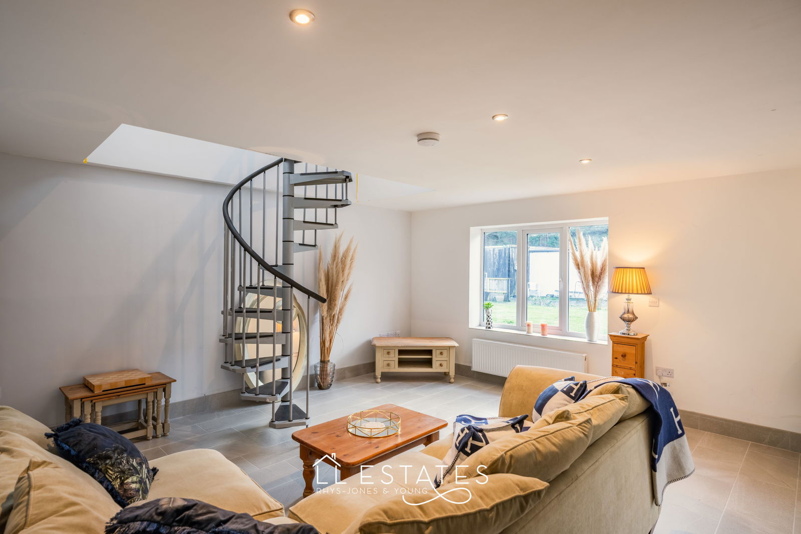 4 bed bungalow for sale in Ogwen Avenue, Kinmel Bay, LL18 5ER 16