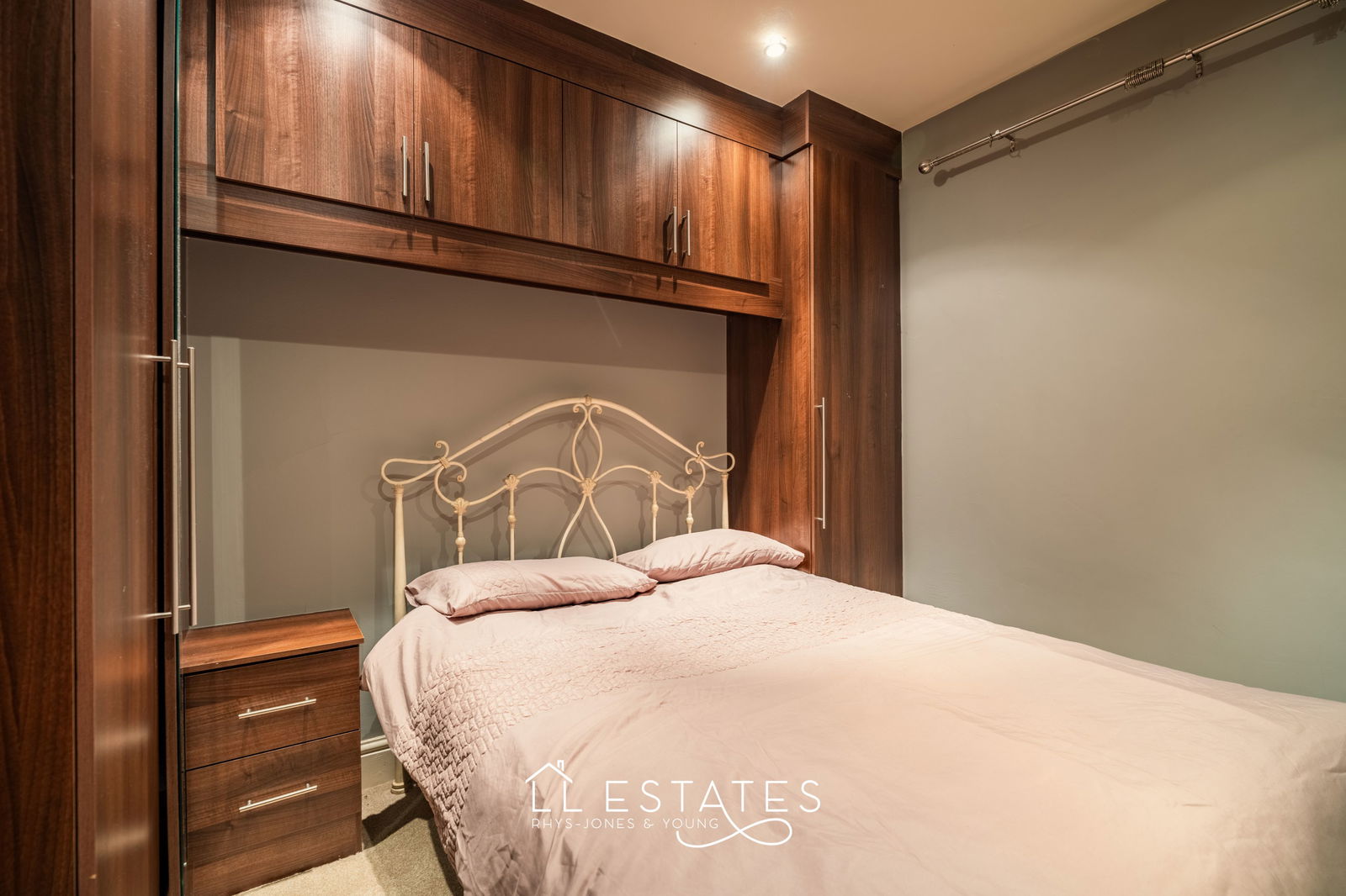 4 bed bungalow for sale in Ogwen Avenue, Kinmel Bay, LL18 5ER 13