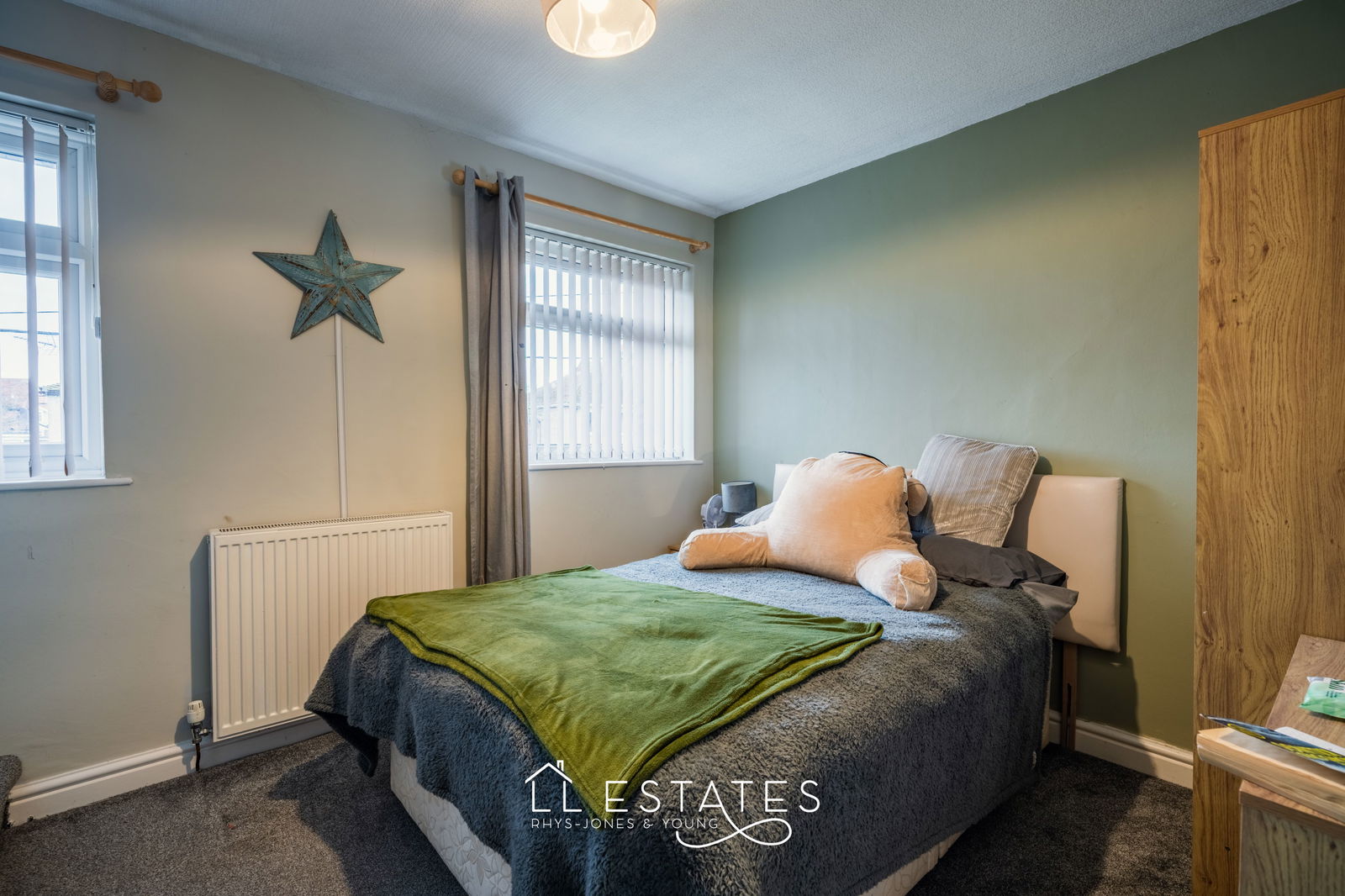 3 bed terraced house for sale in Princes Park, Rhuddlan, LL18 5RW  - Property Image 6