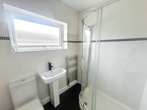 2 bed semi-detached bungalow to rent in Maes Derwen, Rhuddlan, Rhyl, LL18 2YH  - Property Image 6